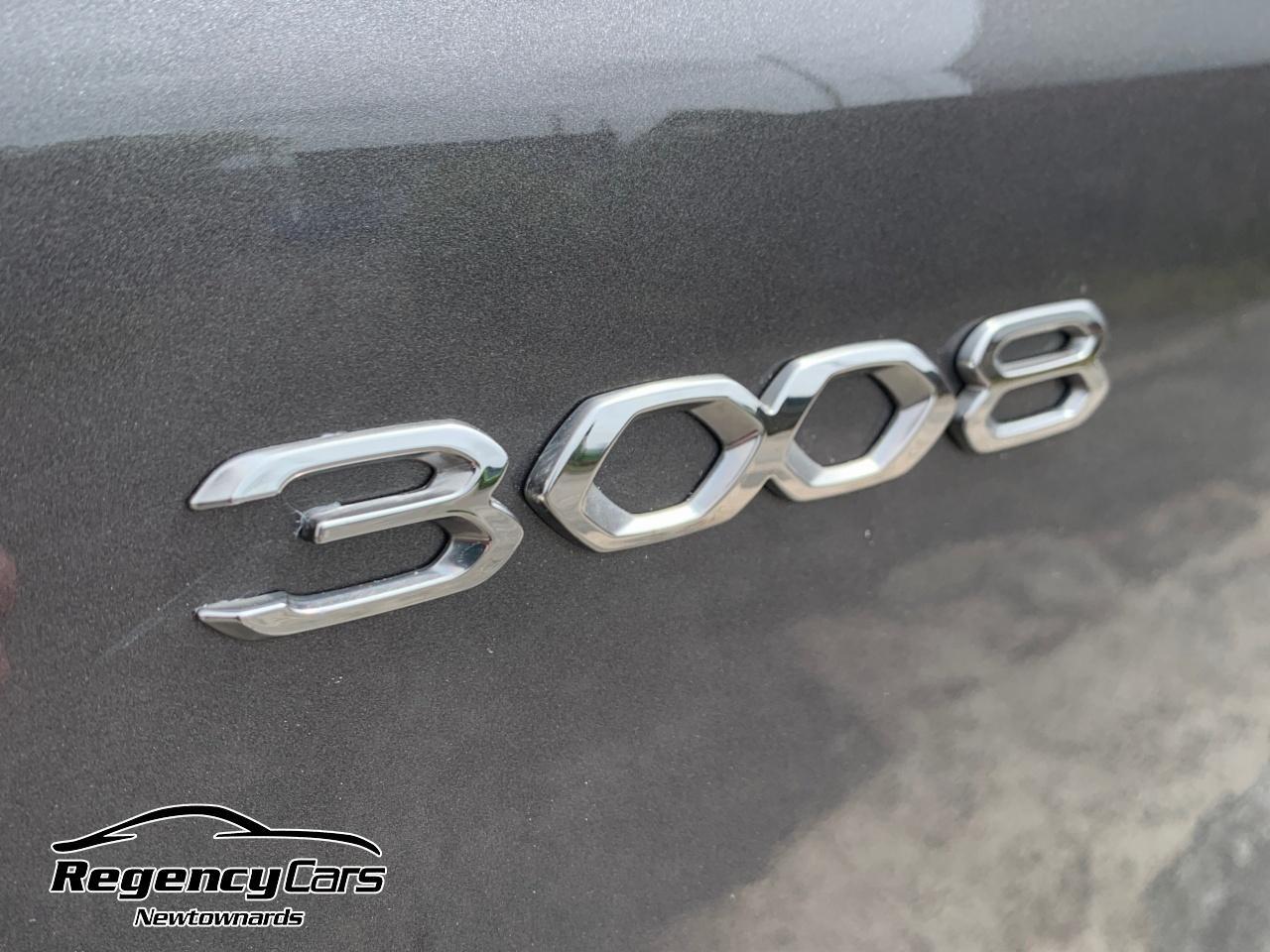 Peugeot 3008 view 45