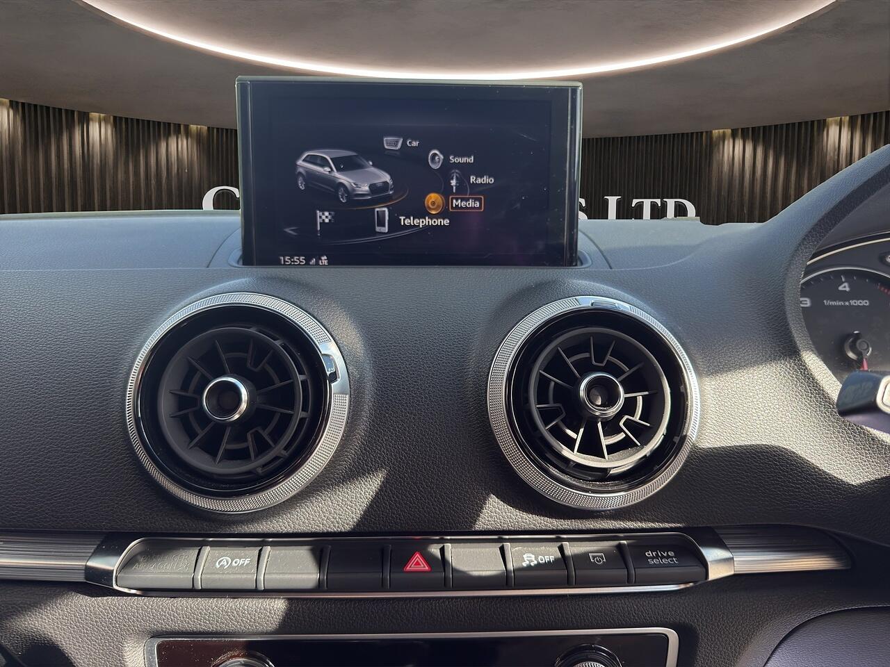 Audi A3 view 24