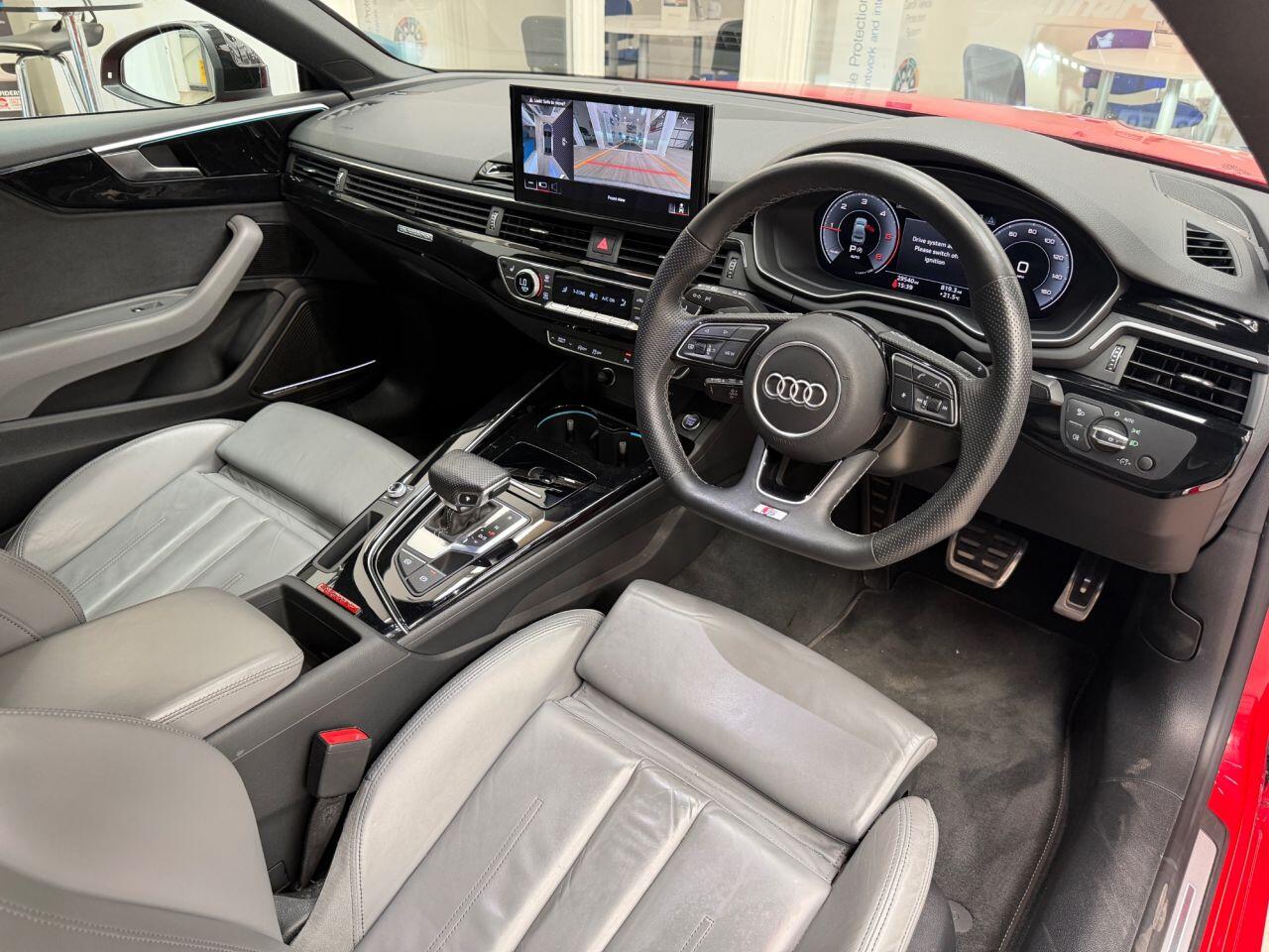 Audi A5 view 14