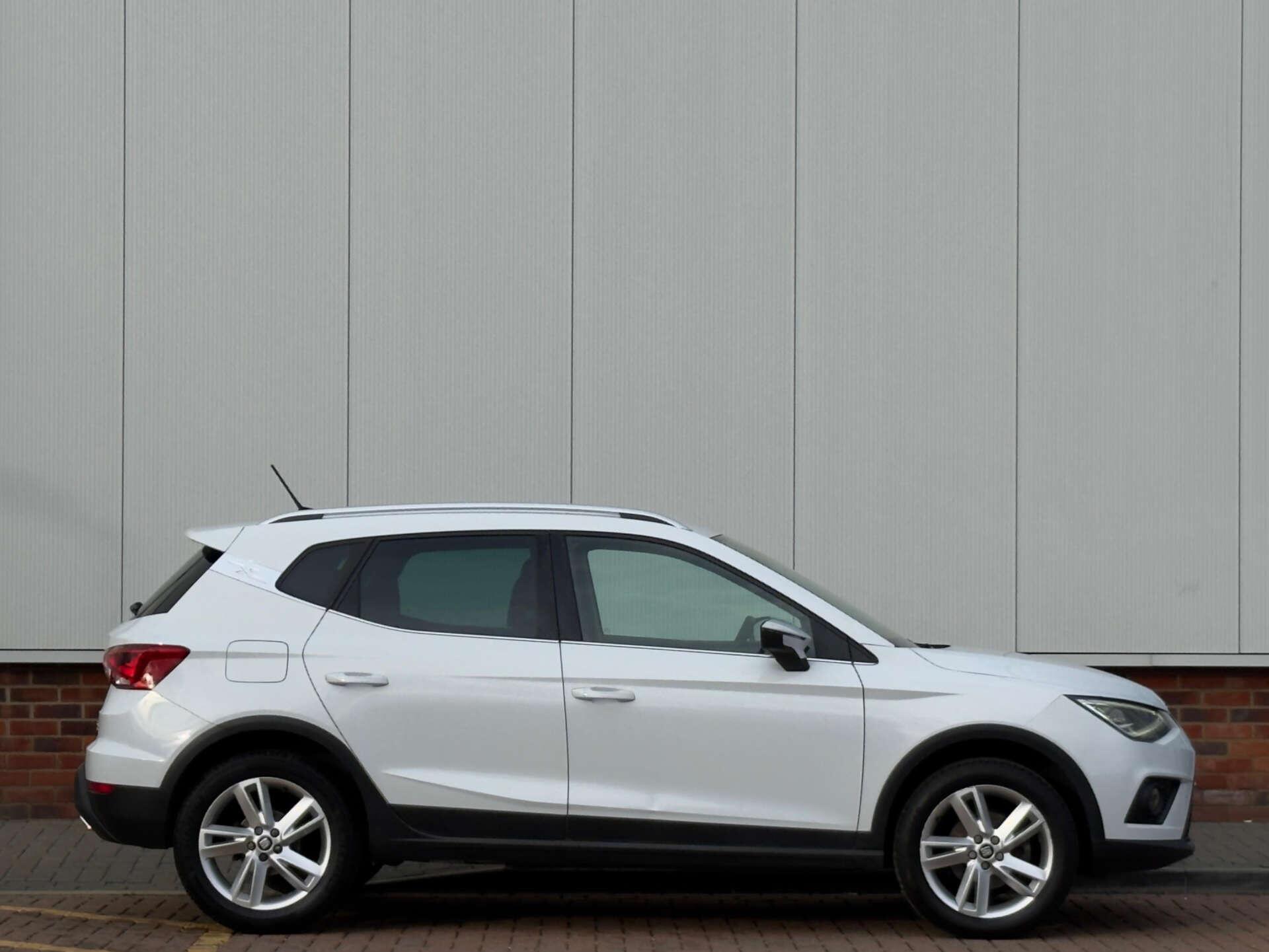 Seat Arona view 8