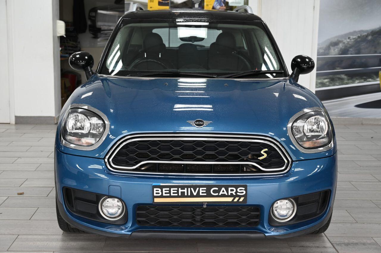 MINI Countryman view 5