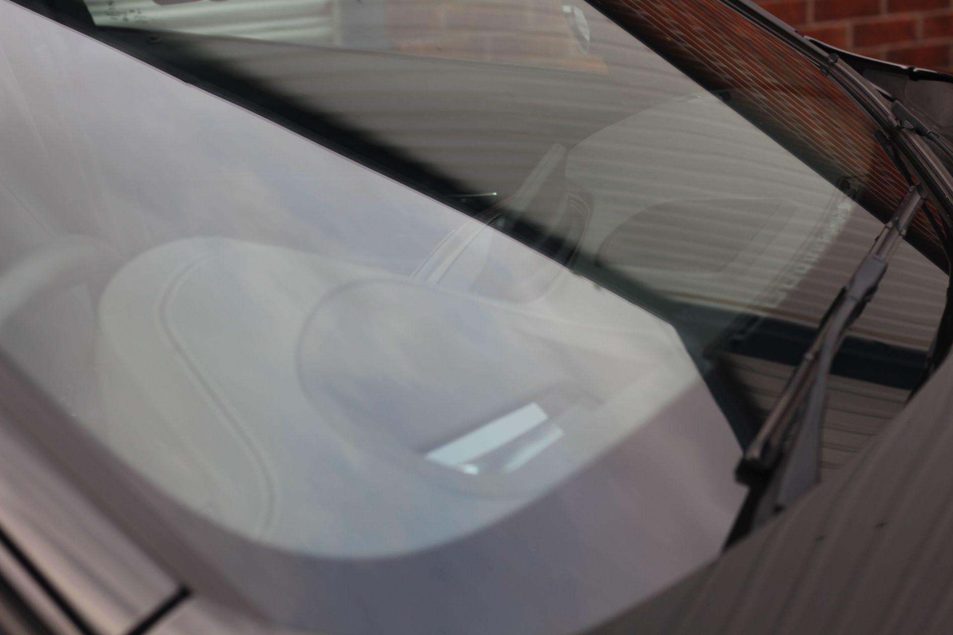 BMW M3 view 9