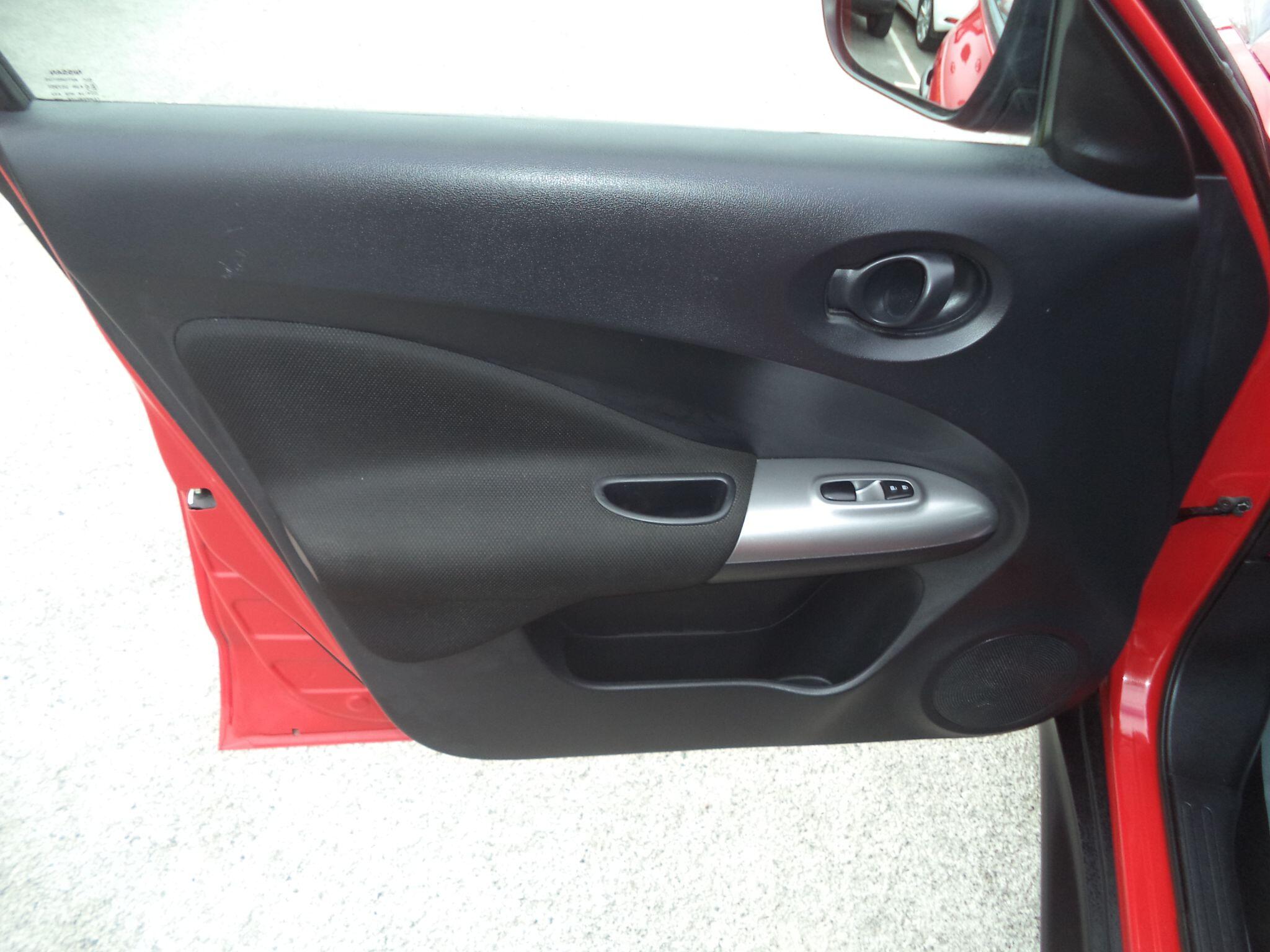 Nissan Juke view 24