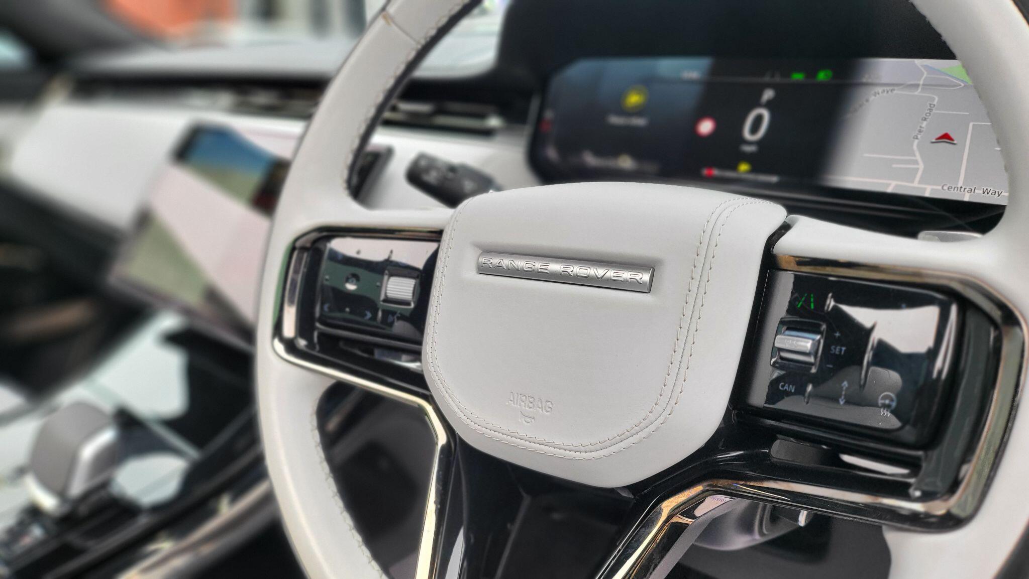 Land Rover Range Rover Sport view 43