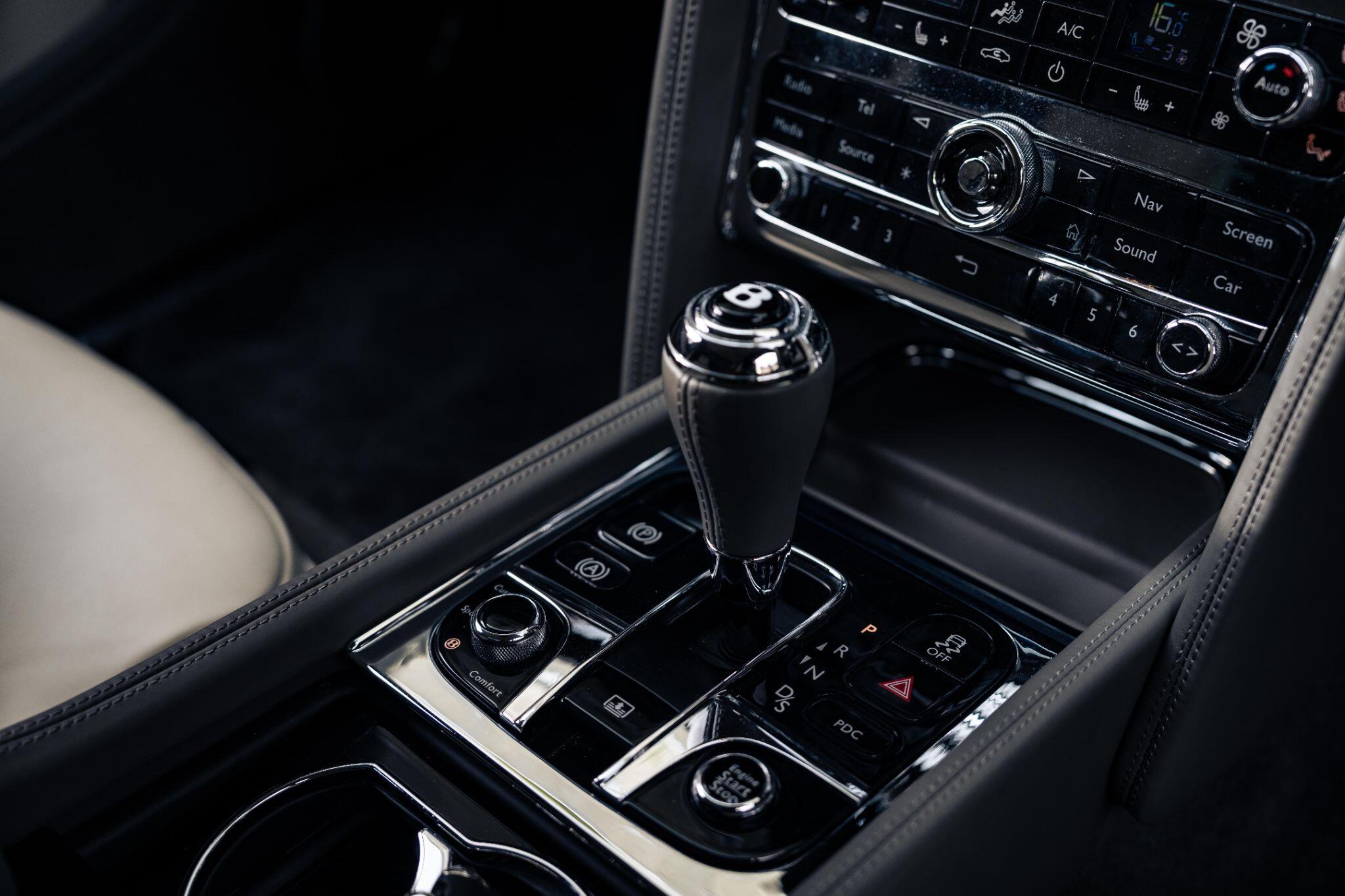 Bentley Mulsanne view 40