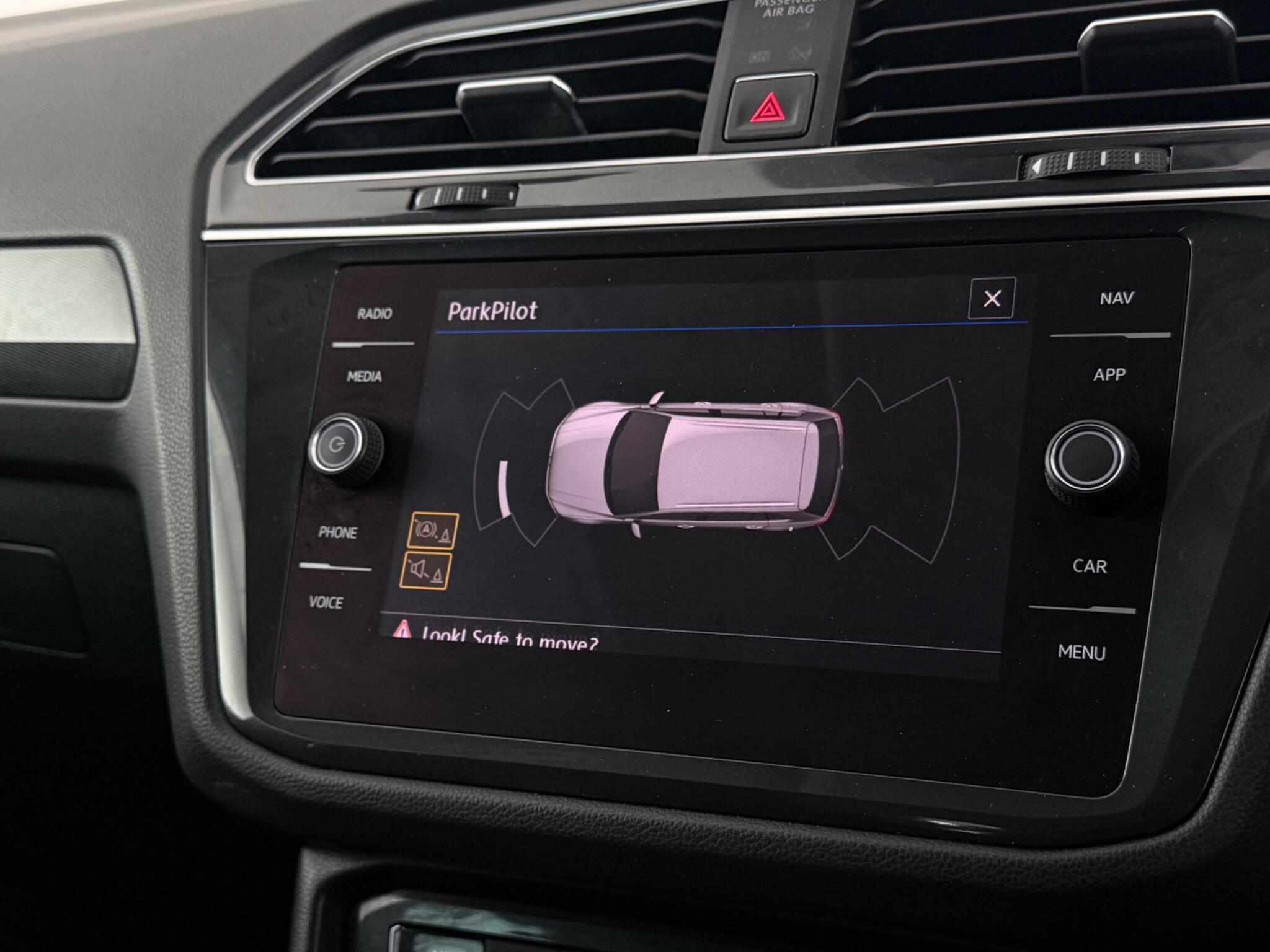 Volkswagen Tiguan view 28