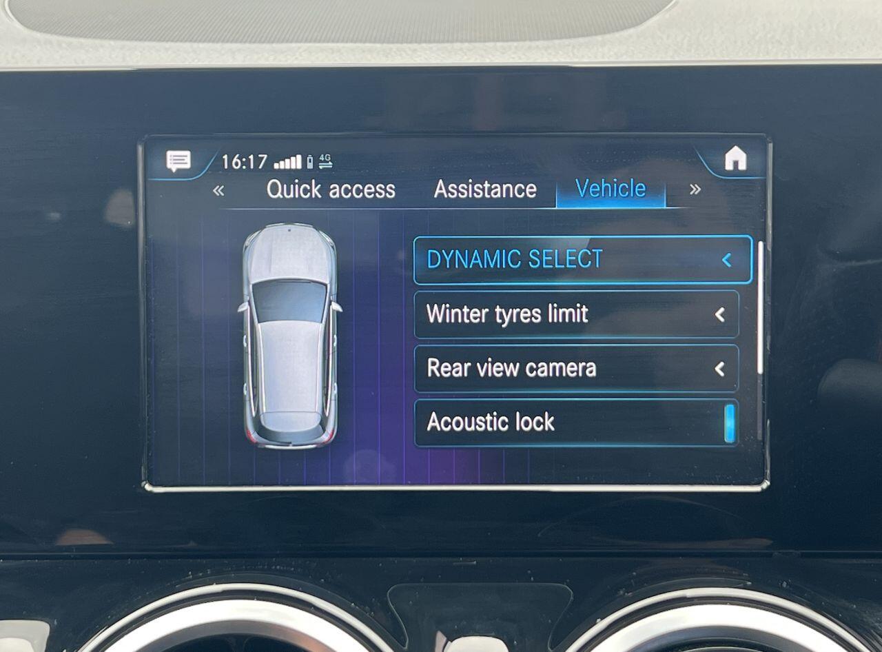 Mercedes-Benz Gla view 47