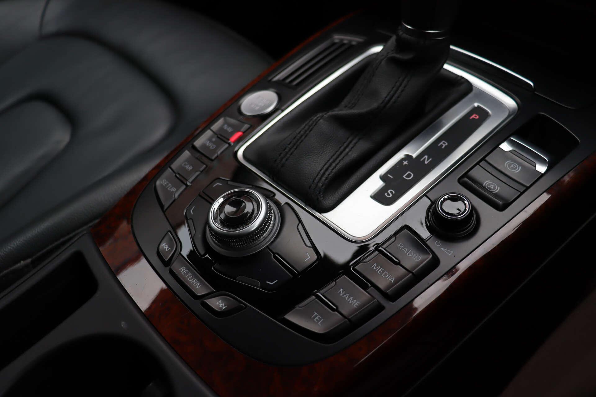 Audi A4 Allroad view 9