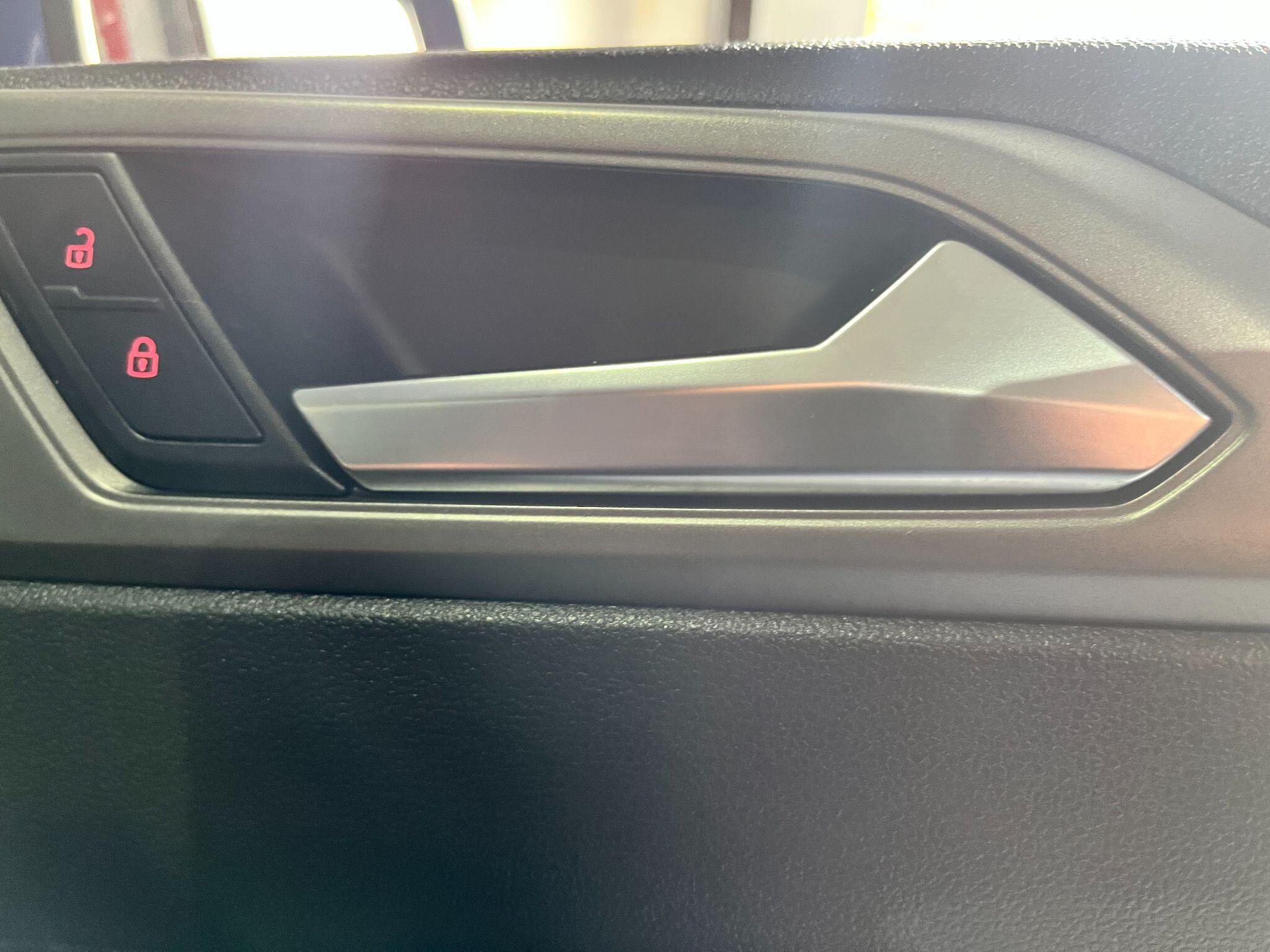 Volkswagen Polo view 46