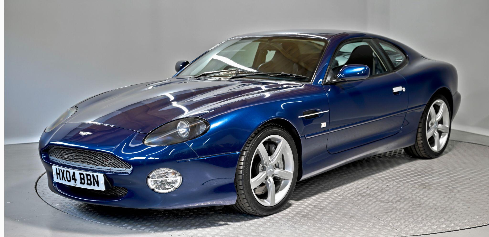 Aston Martin DB7 view 8