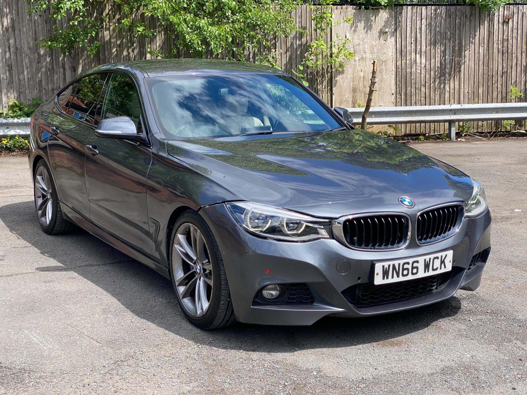 BMW 3 Series view 5