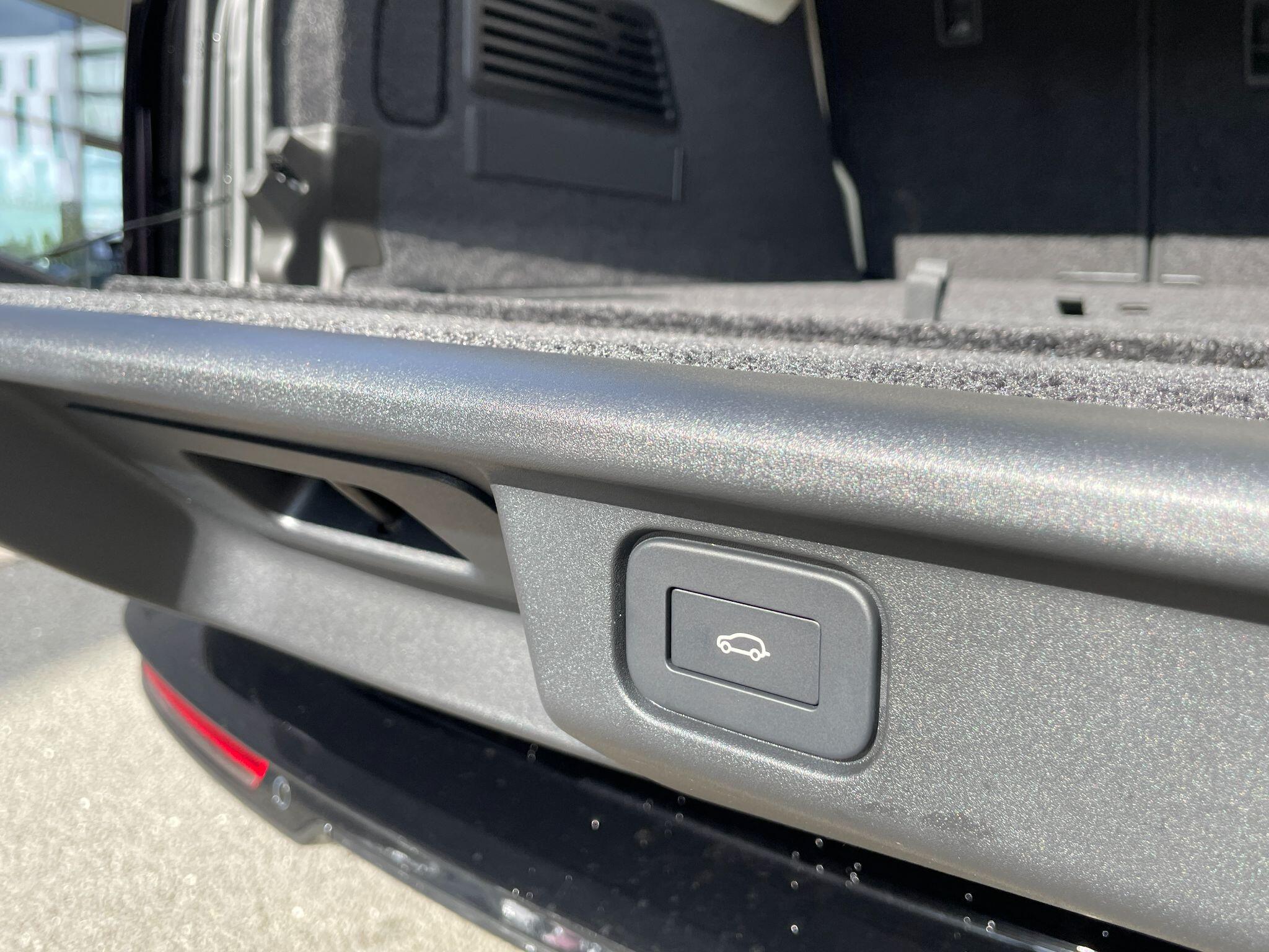 Land Rover Range Rover view 45