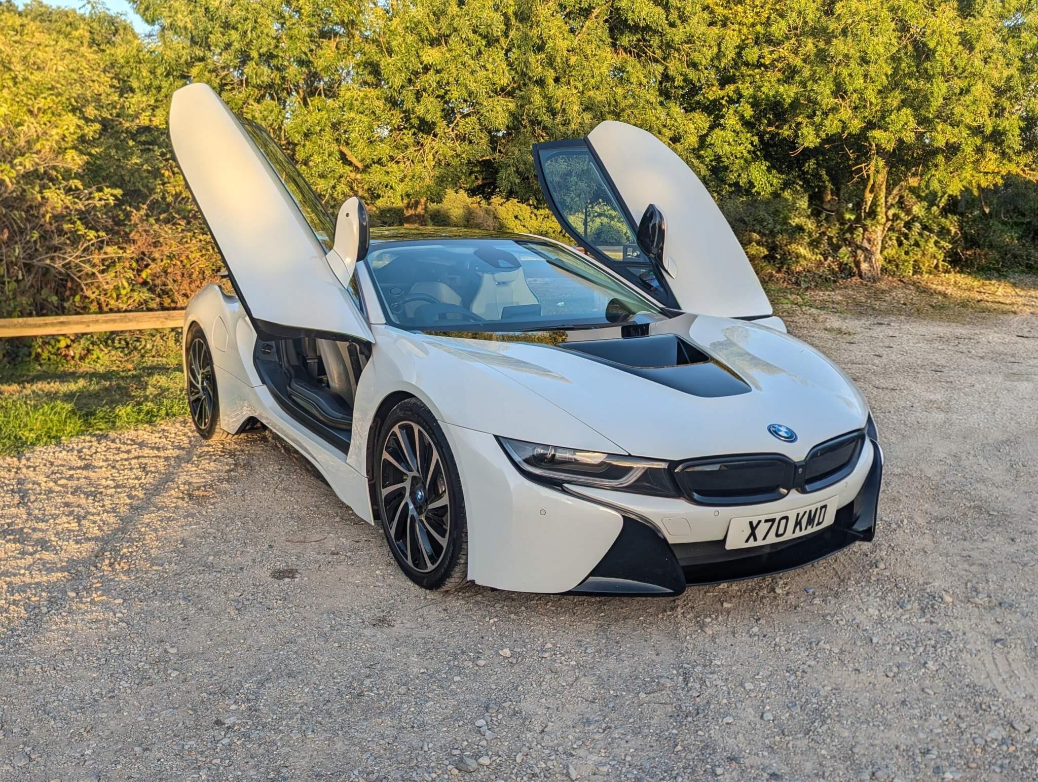 BMW i8