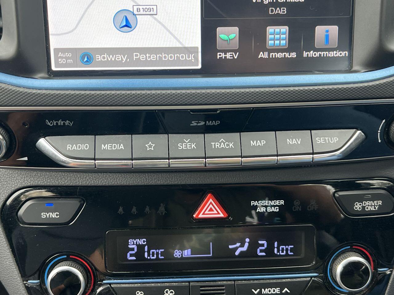 Hyundai Ioniq view 39