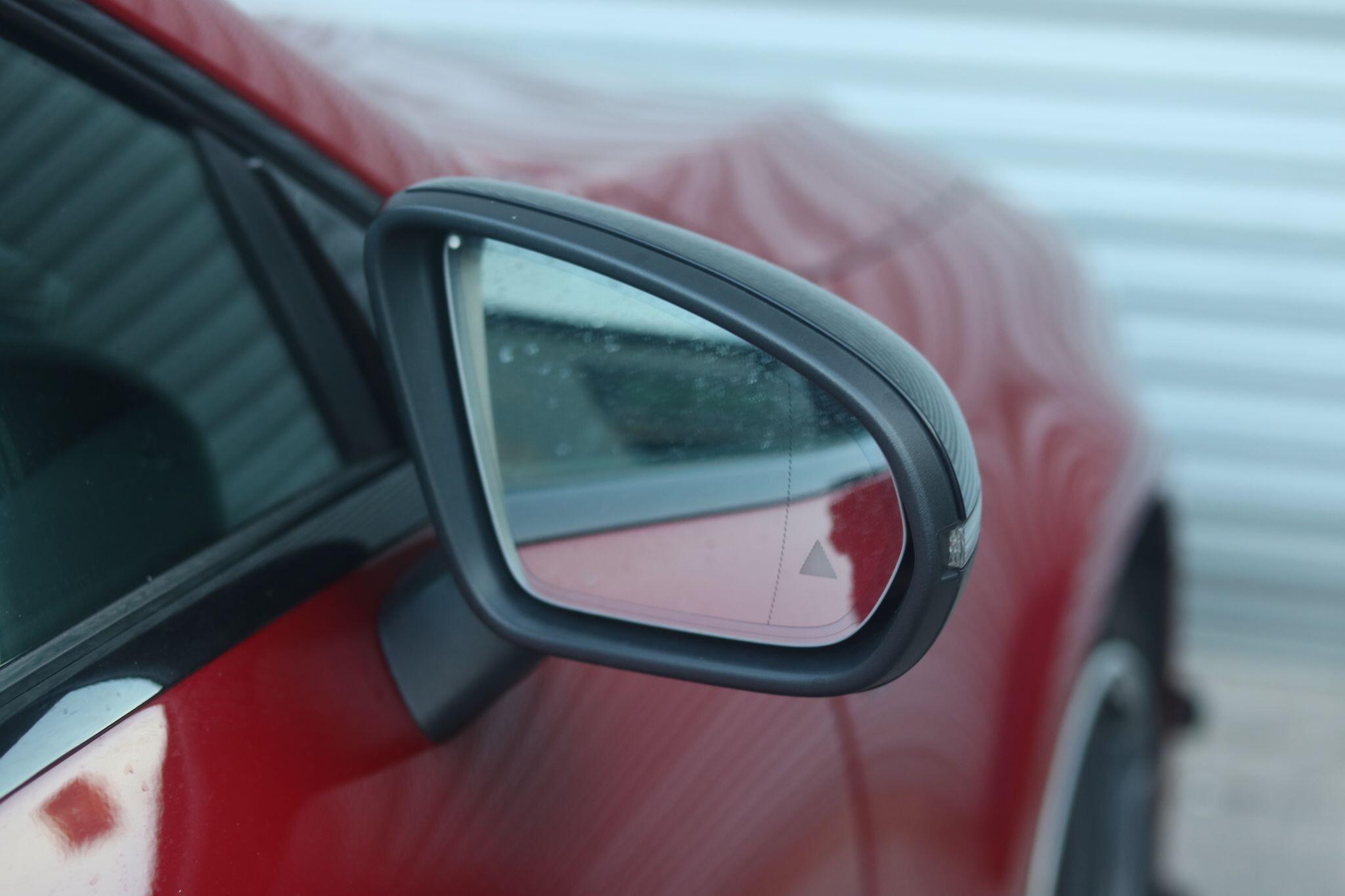 Mercedes-Benz Cla view 13