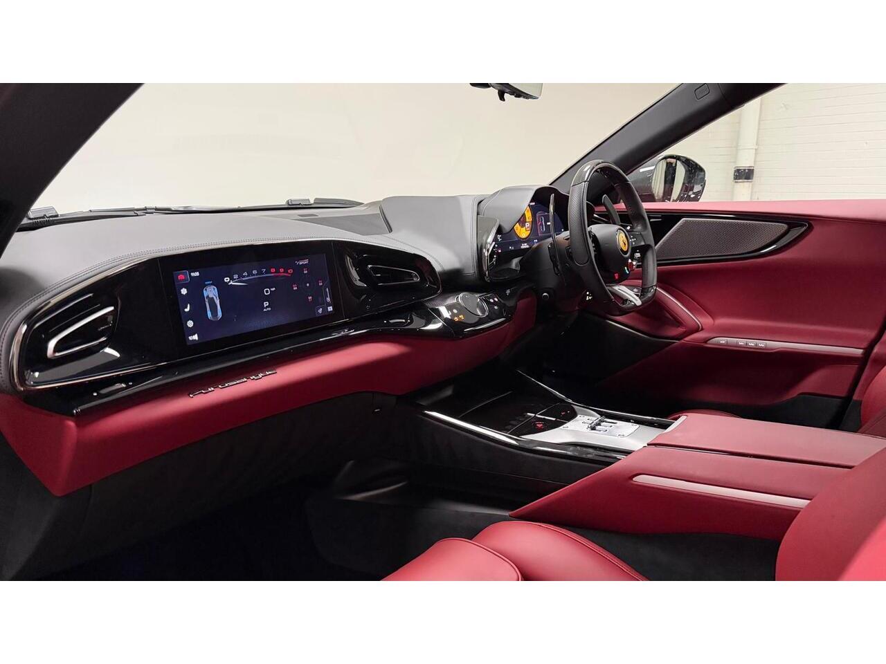 Ferrari Purosangue view 23
