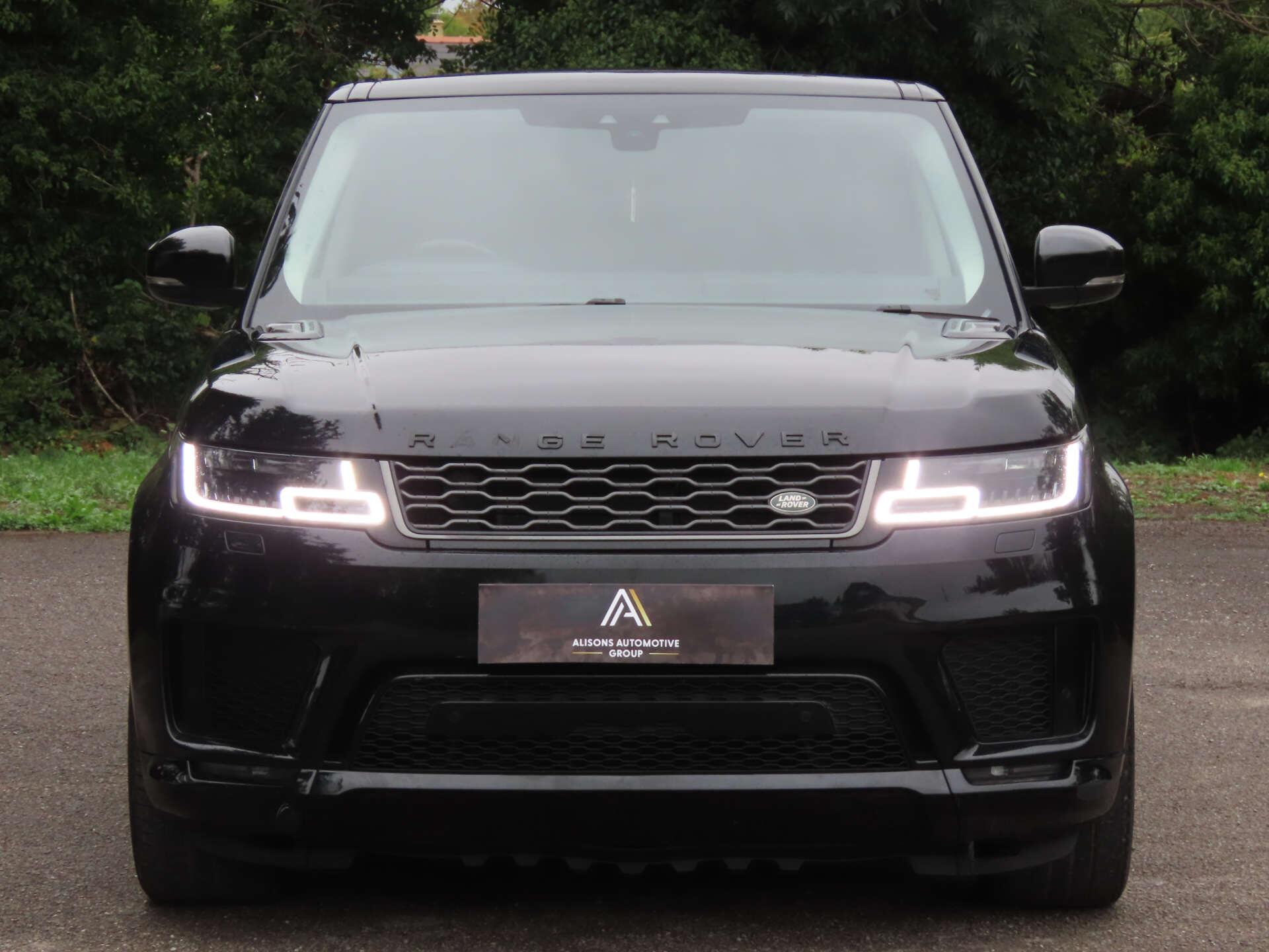Land Rover Range Rover Sport view 2