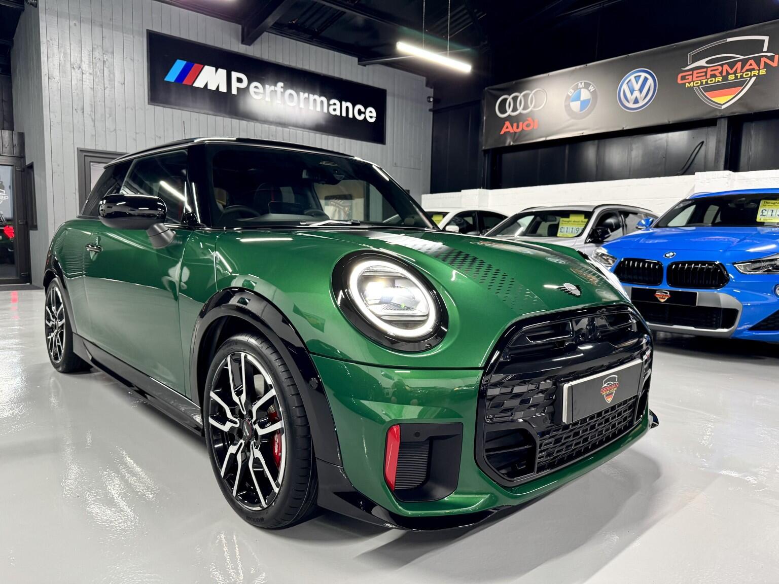 Mini Cooper Cooper view 11