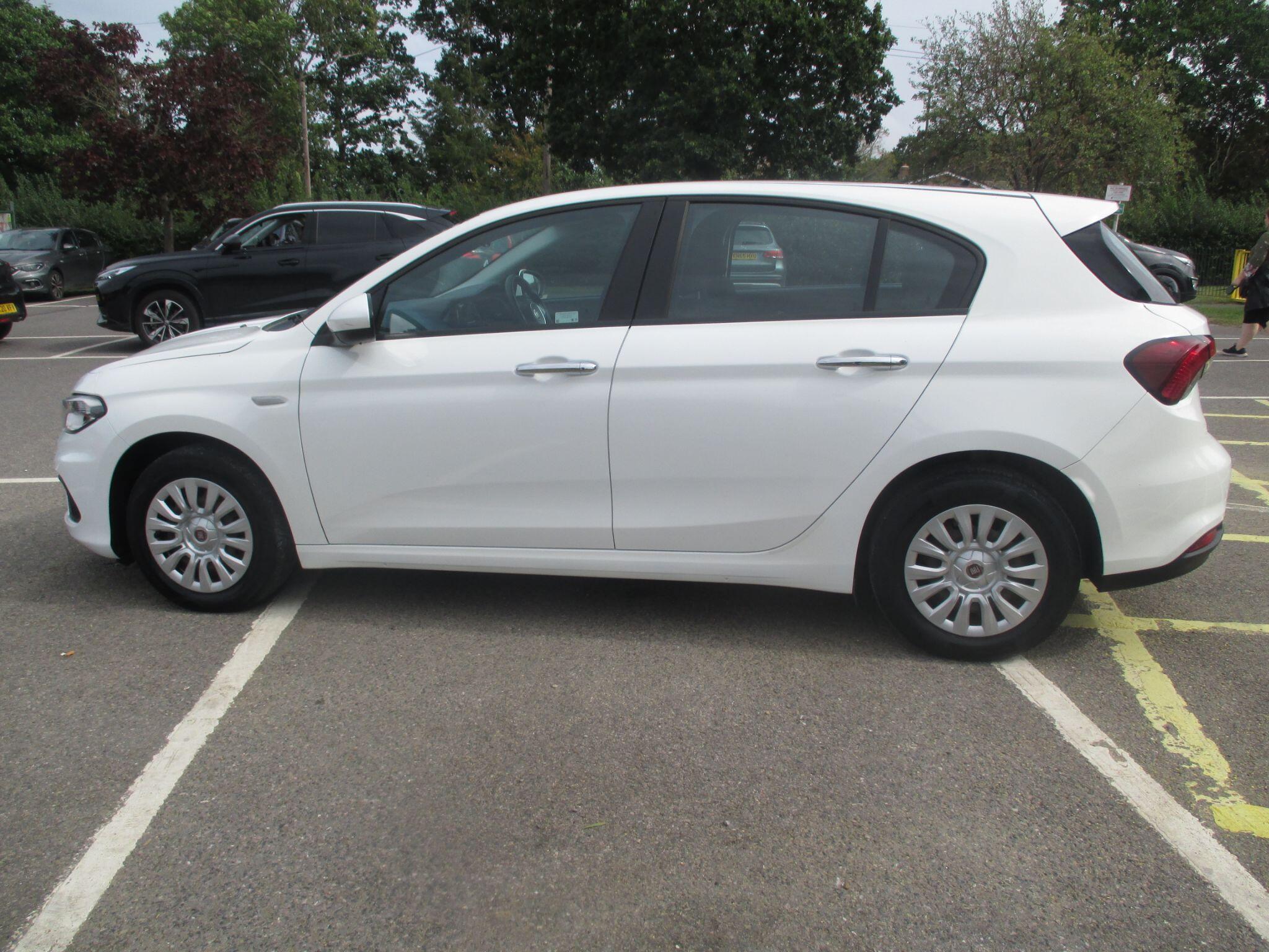 Fiat Tipo view 16