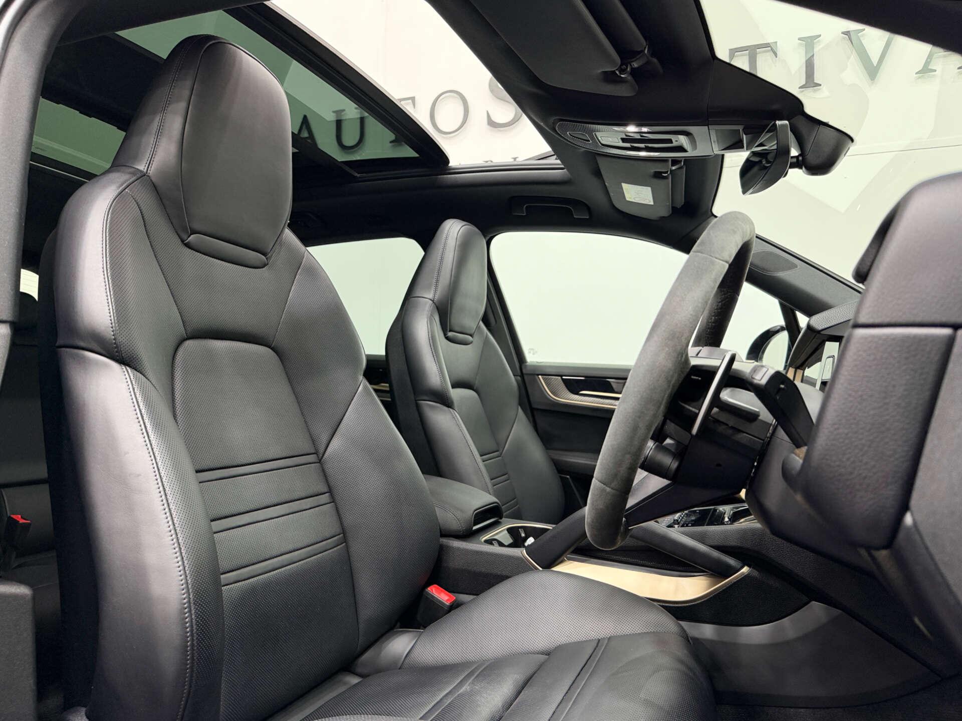 Porsche Cayenne view 2