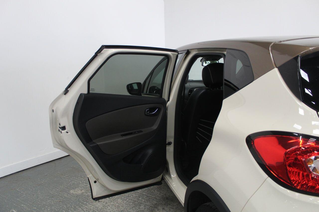 Renault Captur view 26
