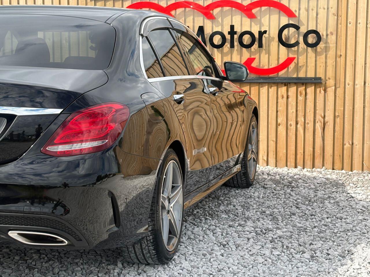 Mercedes-Benz C-Class view 8