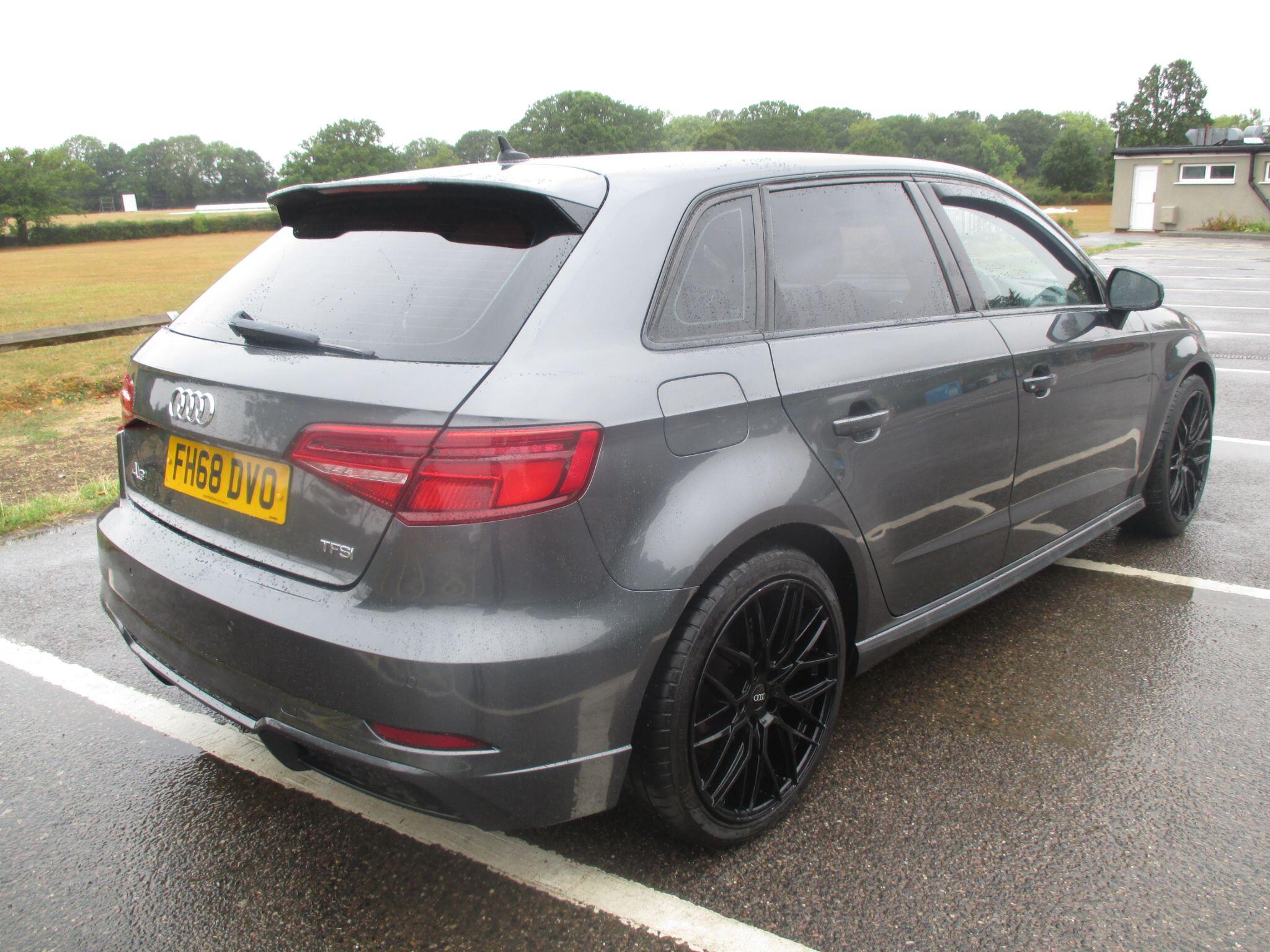 Audi A3 view 10