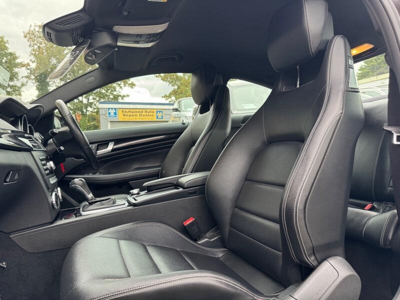 Mercedes-Benz C Class view 16