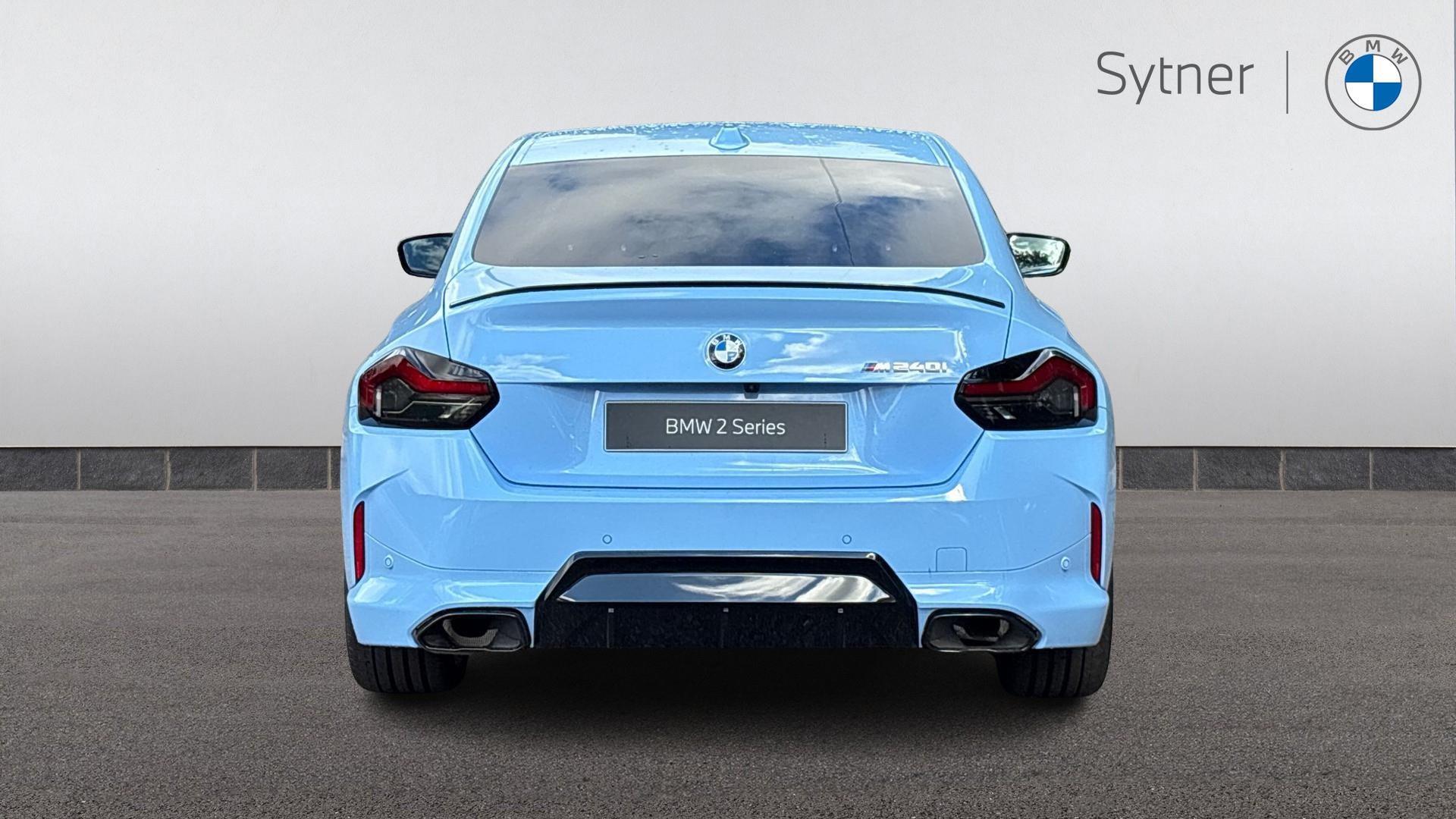BMW 2 Series view 15