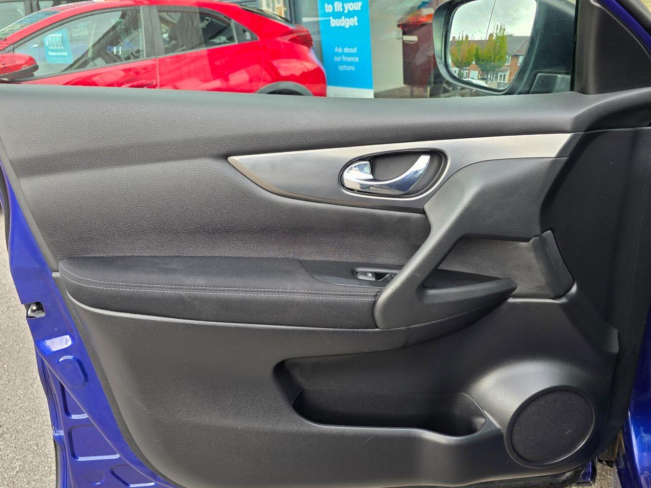 Nissan Qashqai view 36