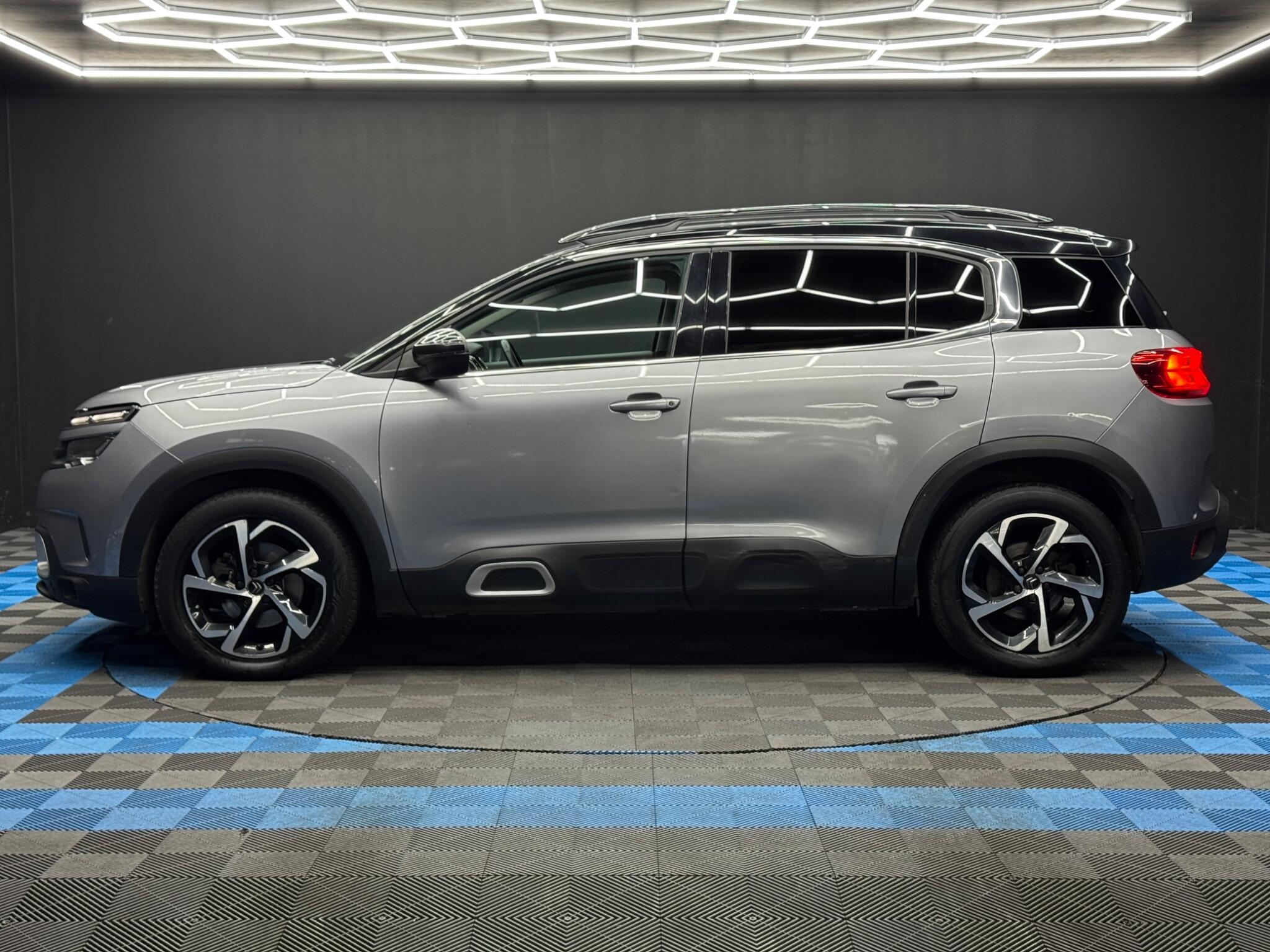 Citroen C5 Aircross view 8