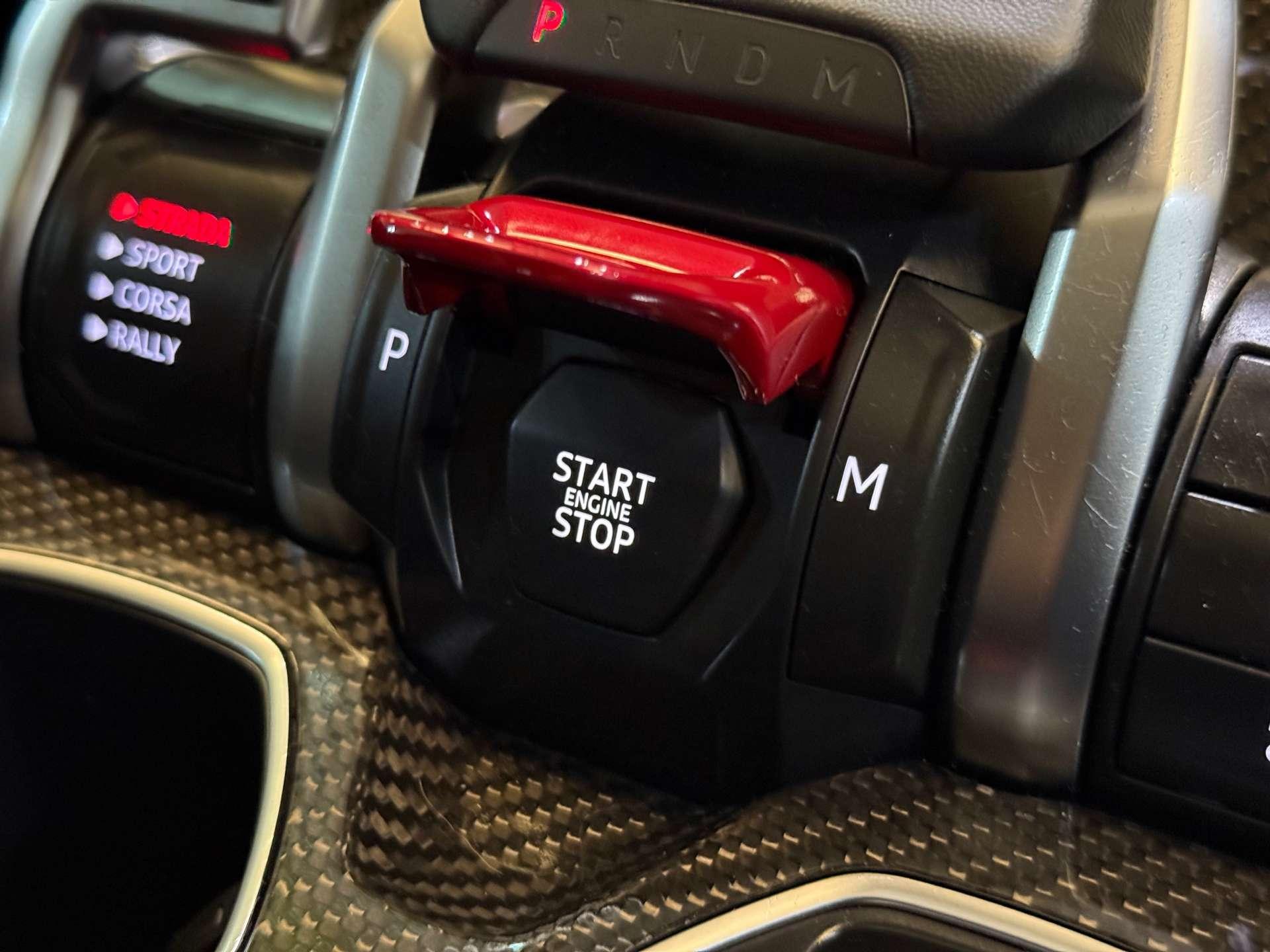 Lamborghini Urus view 56