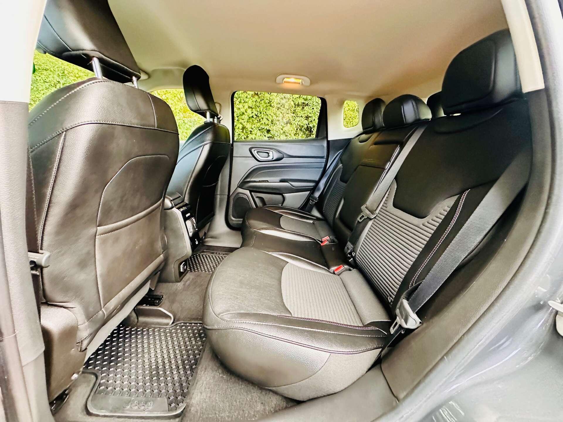Jeep Compass view 28