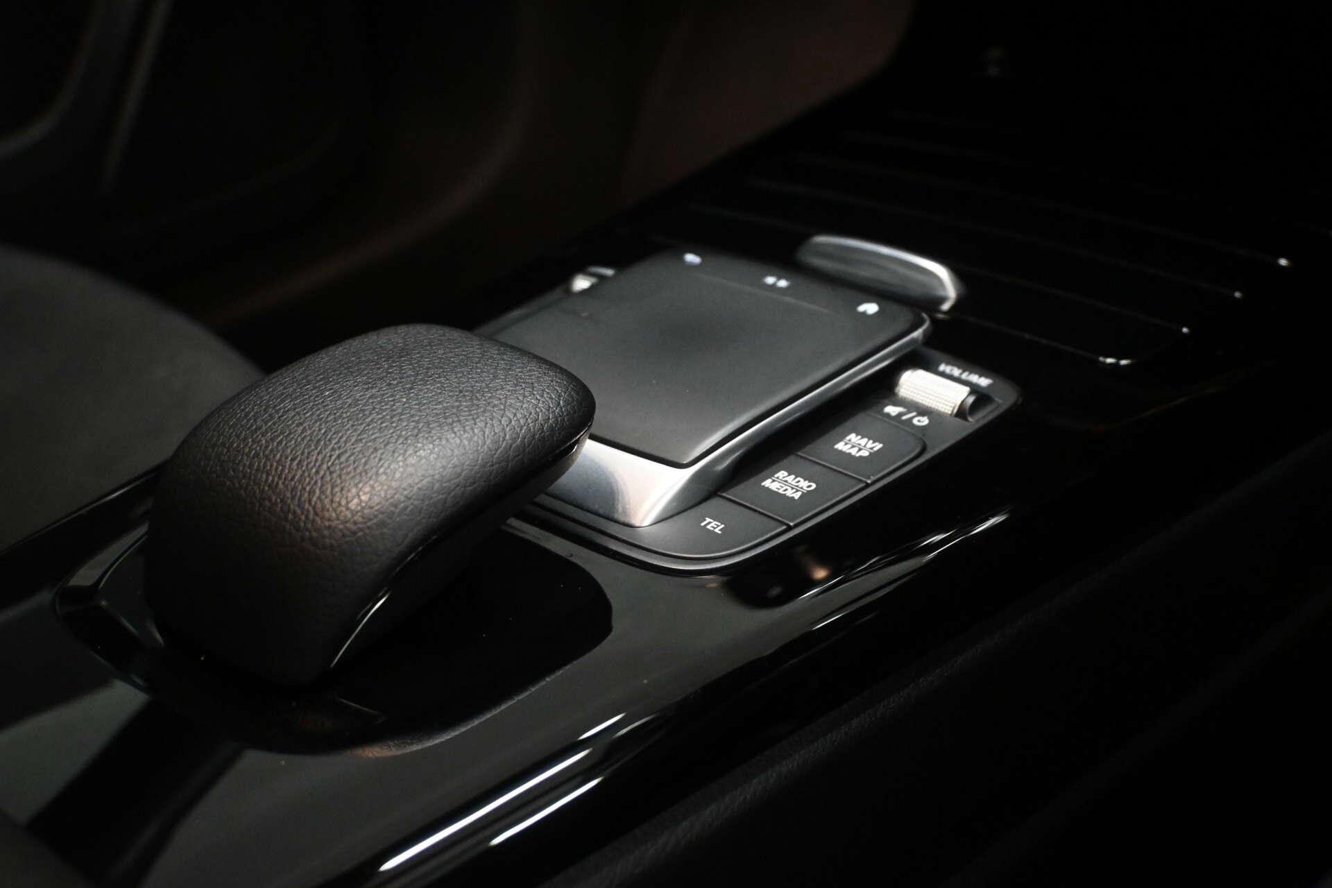 Mercedes-Benz A-Class view 29