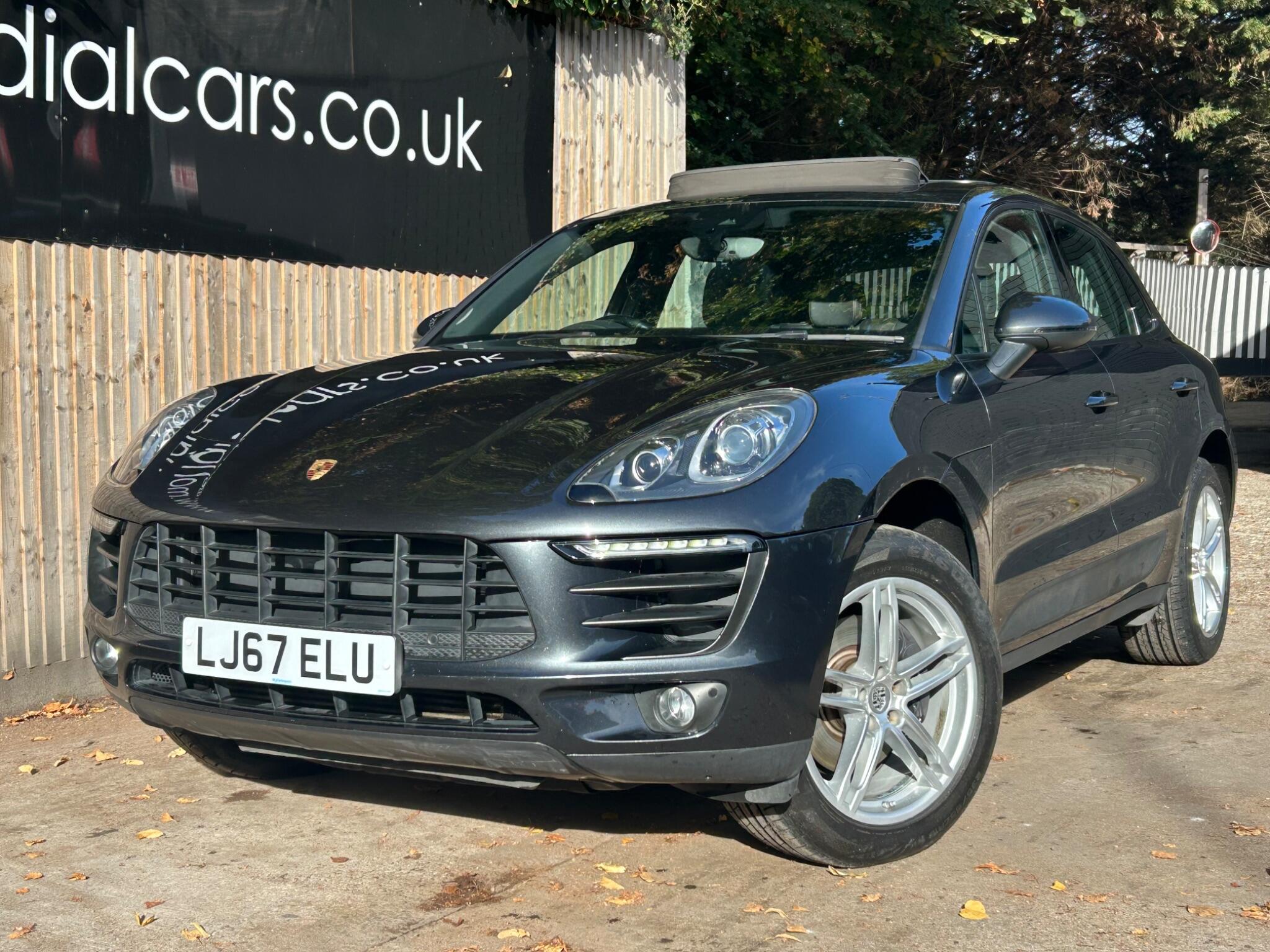 Porsche Macan view 5