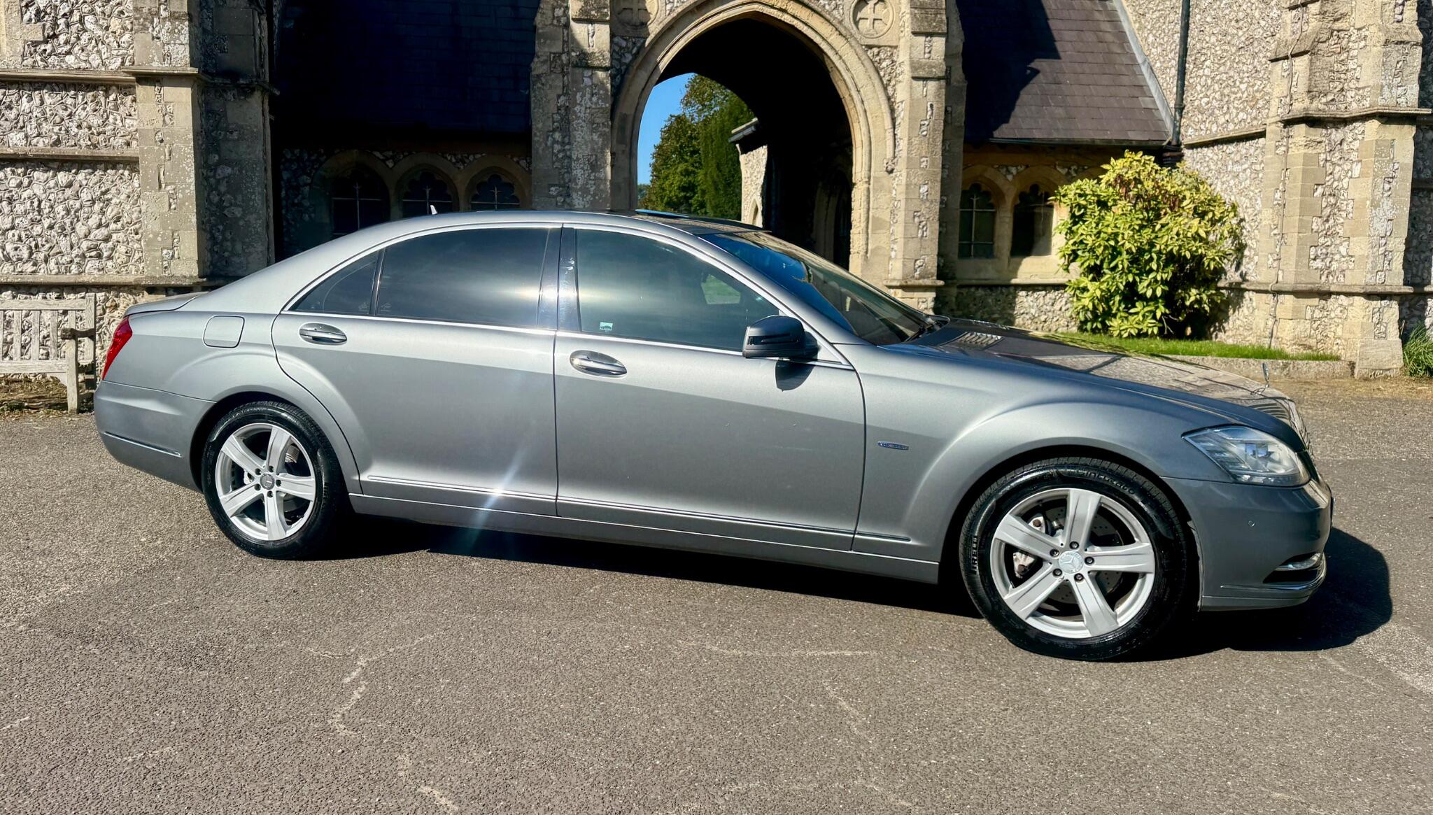 Mercedes-Benz S-Class view 15