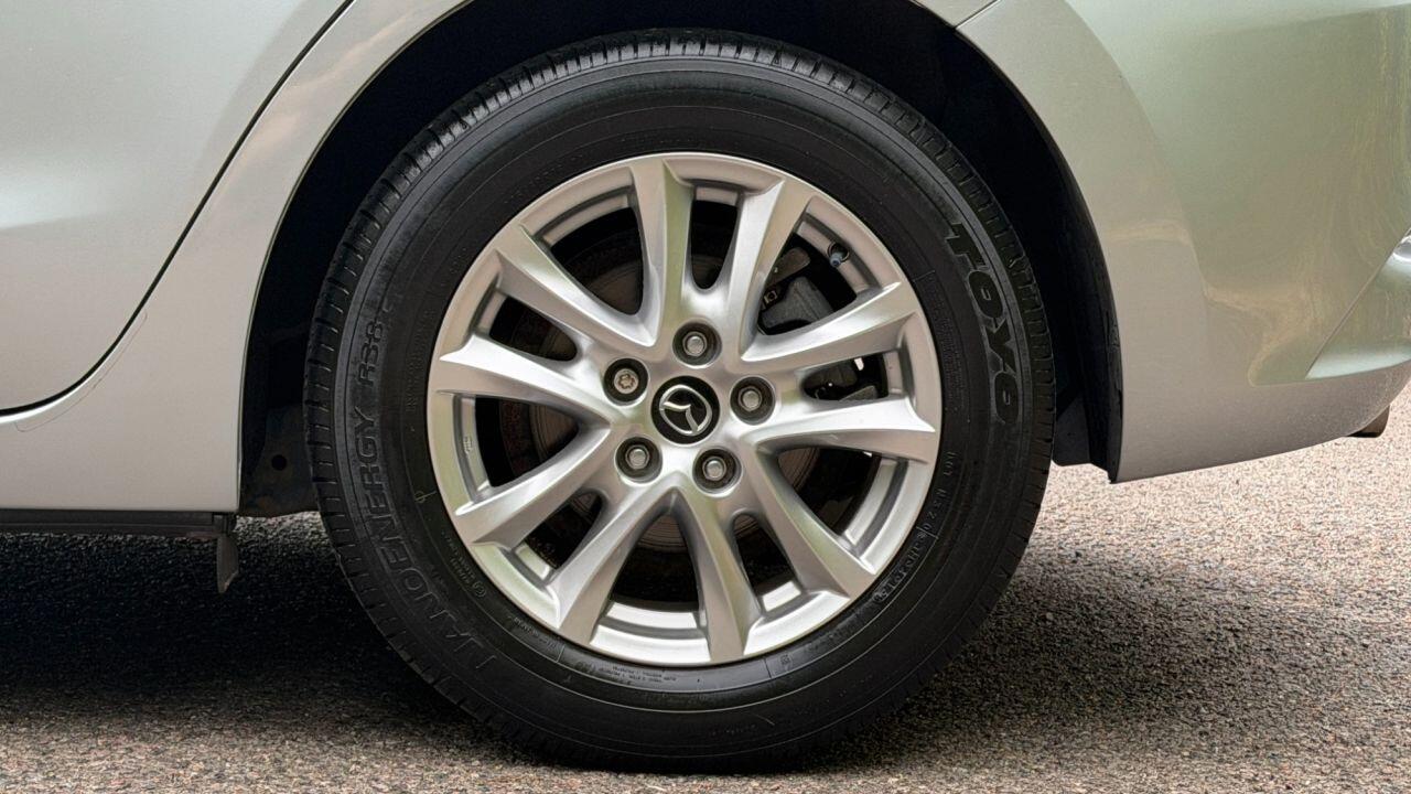 Mazda Mazda3 view 37