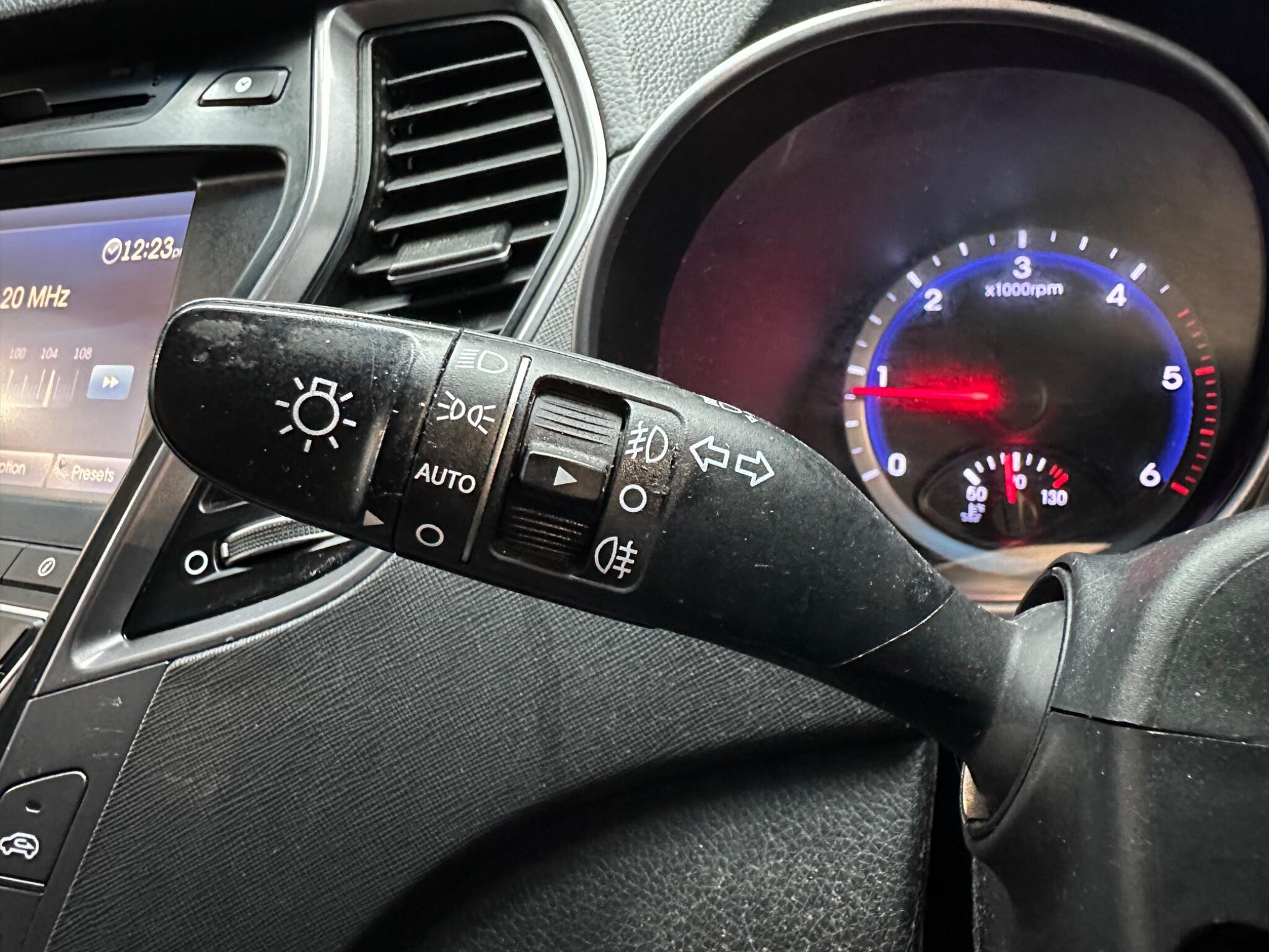 Hyundai Santa Fe view 17