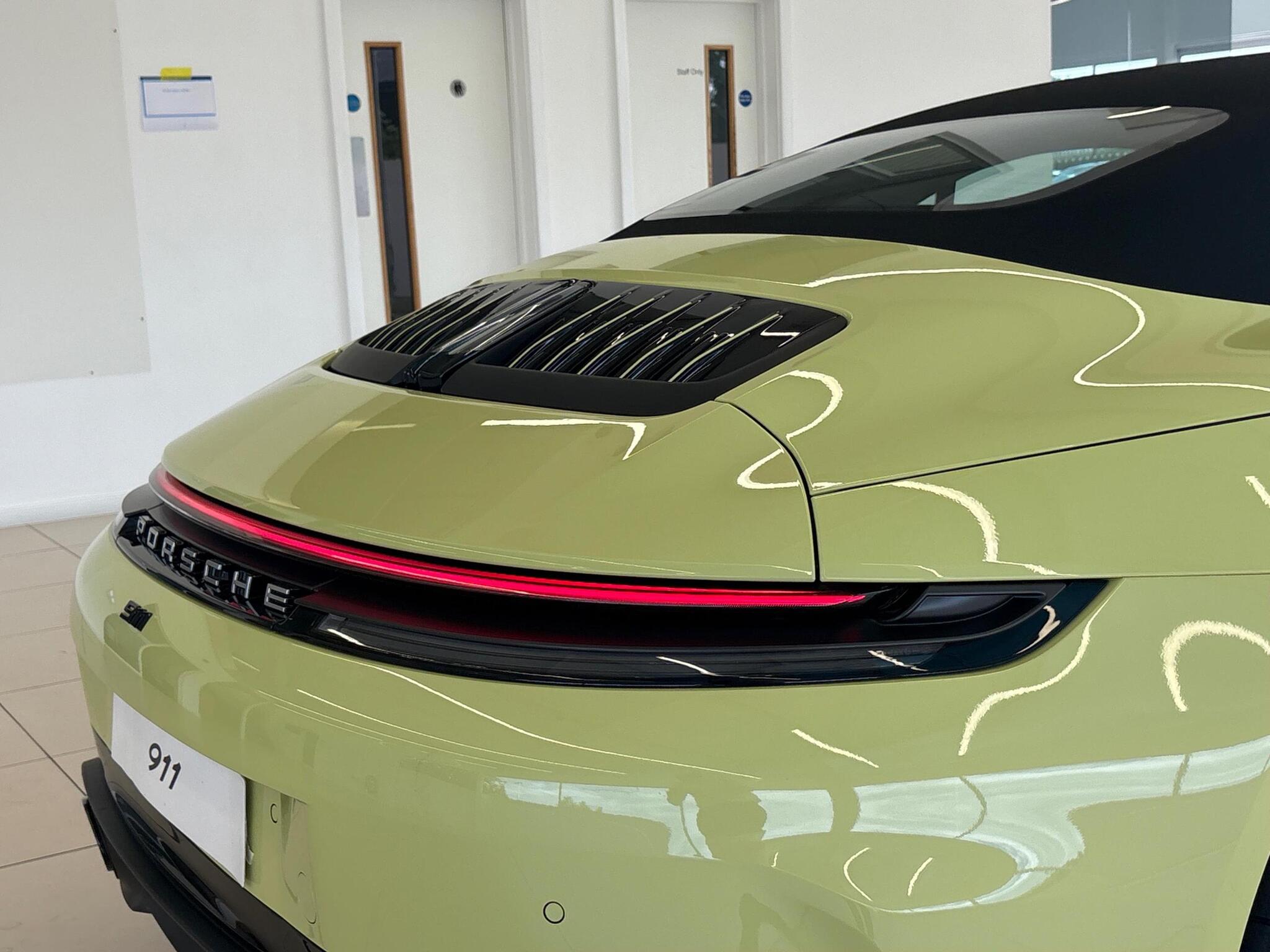 Porsche 911 view 53
