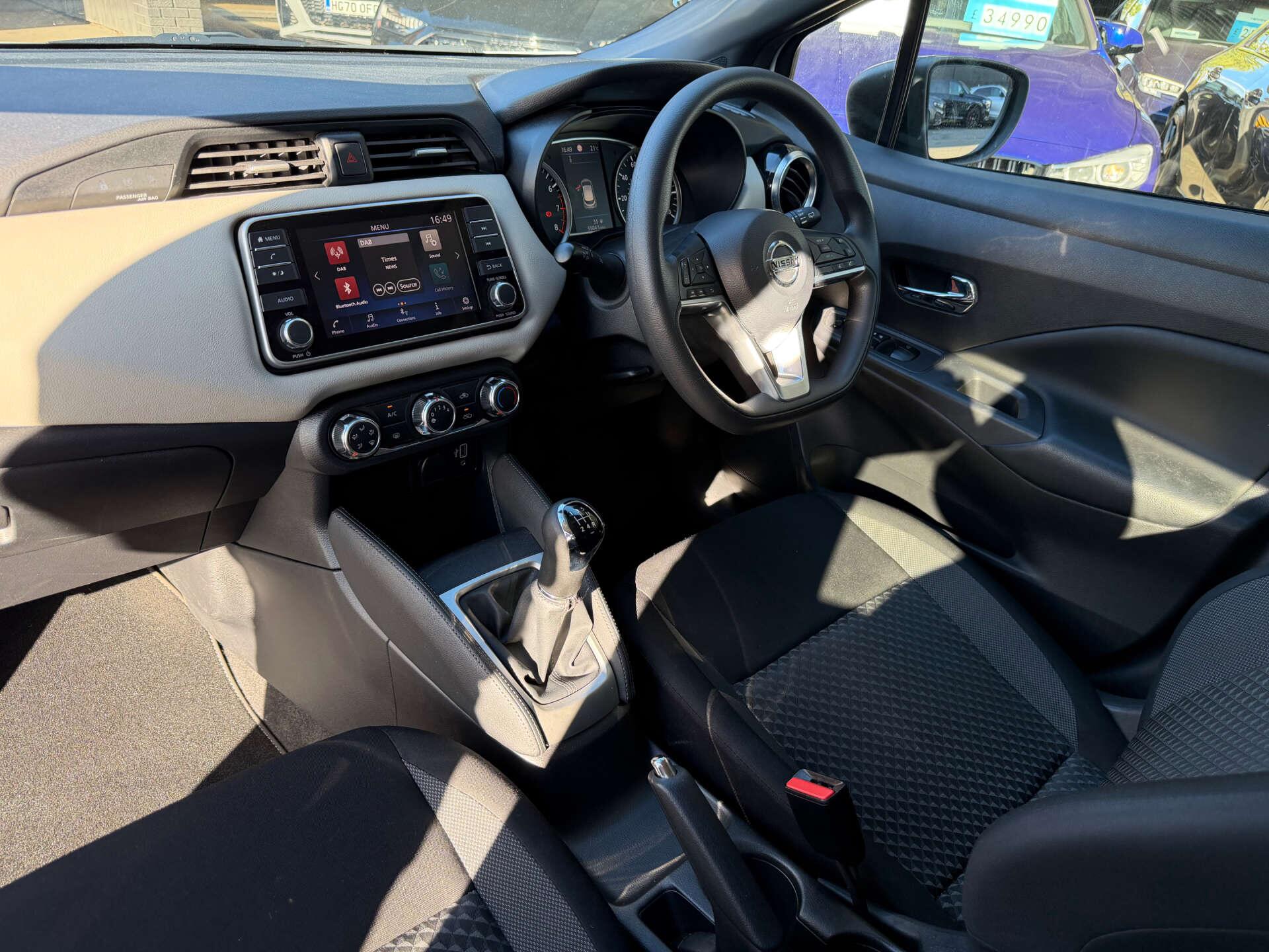 Nissan Micra view 3