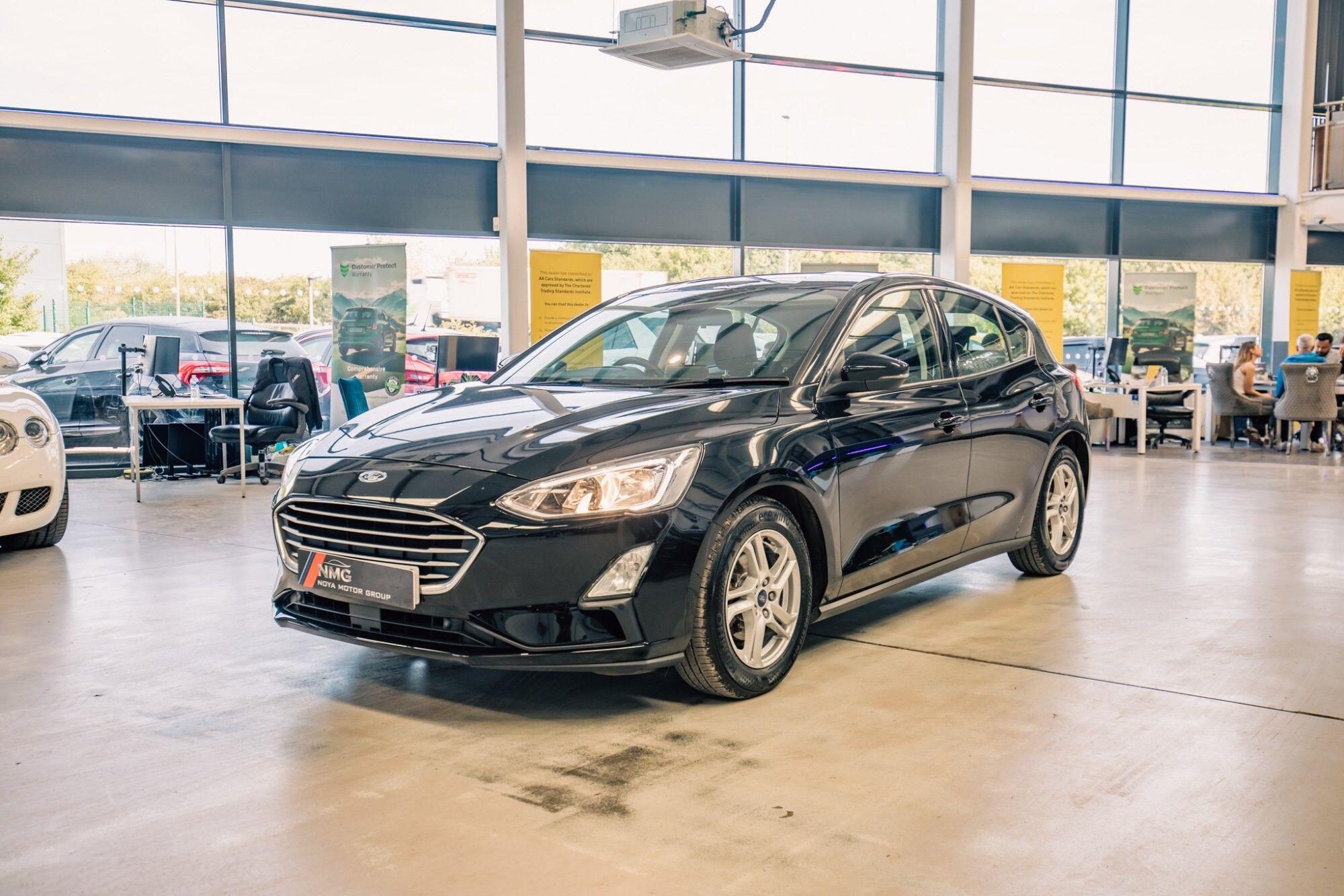 Ford Focus view 27
