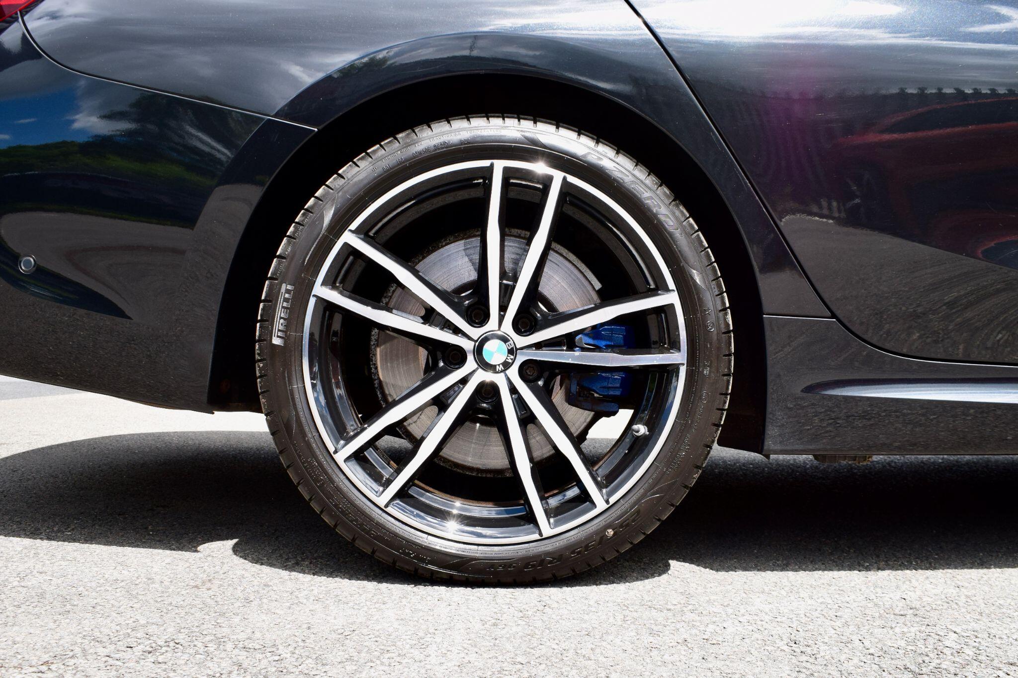 BMW 3 Series view 43