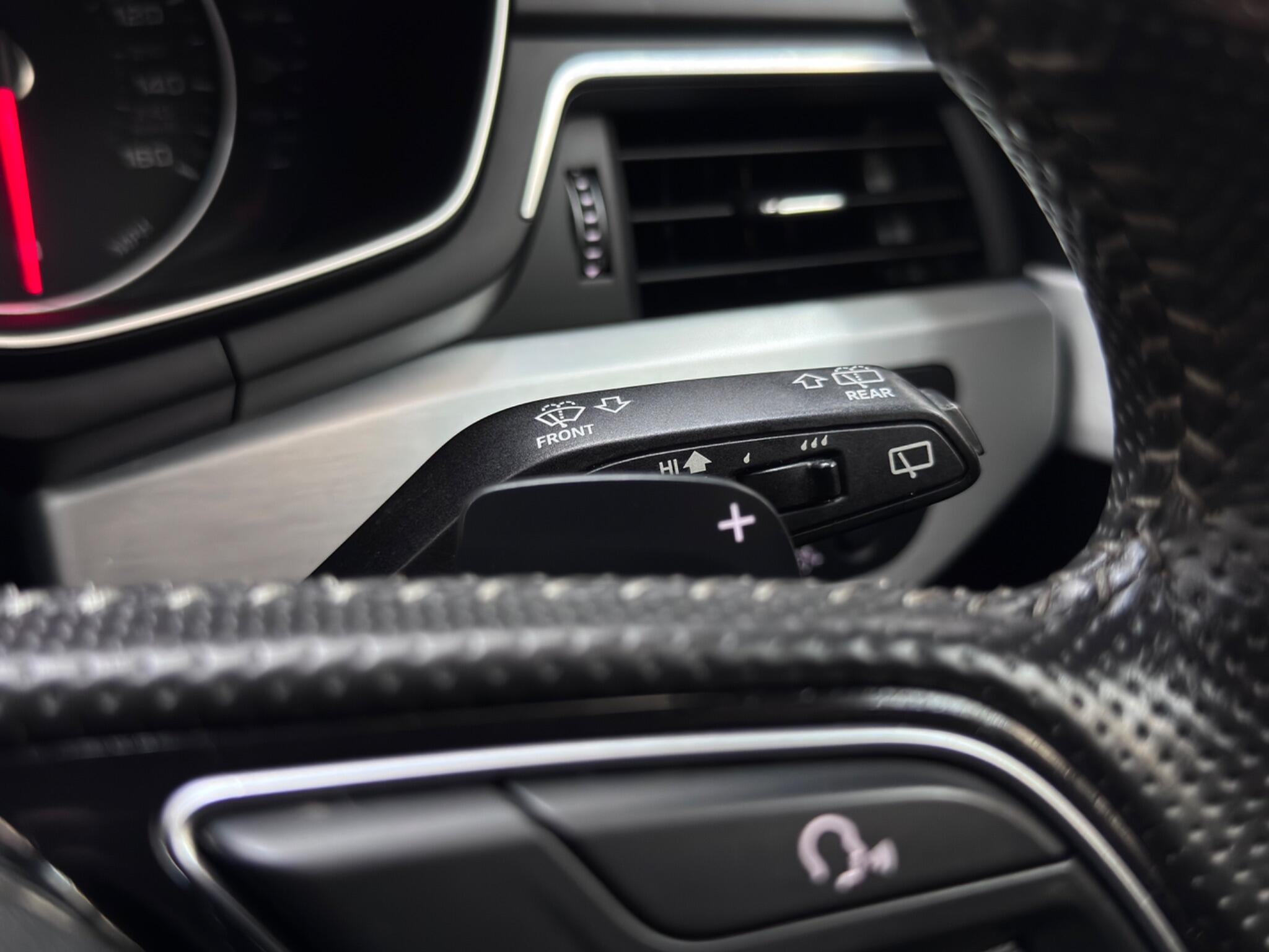 Audi A4 view 13