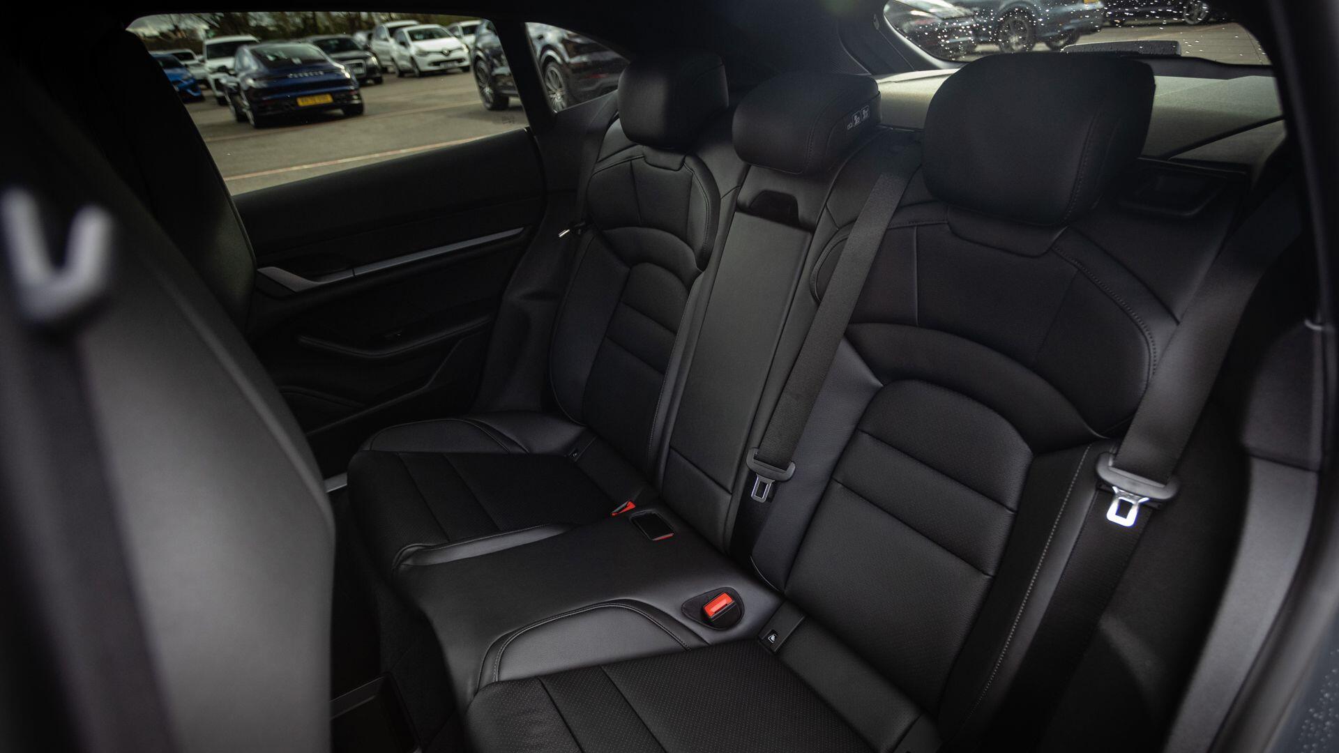 Porsche Taycan view 50