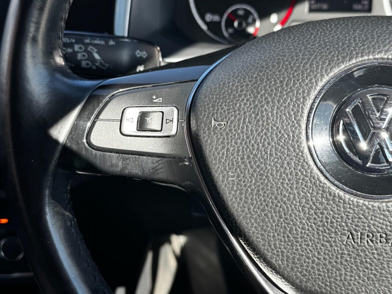 Volkswagen Polo view 37