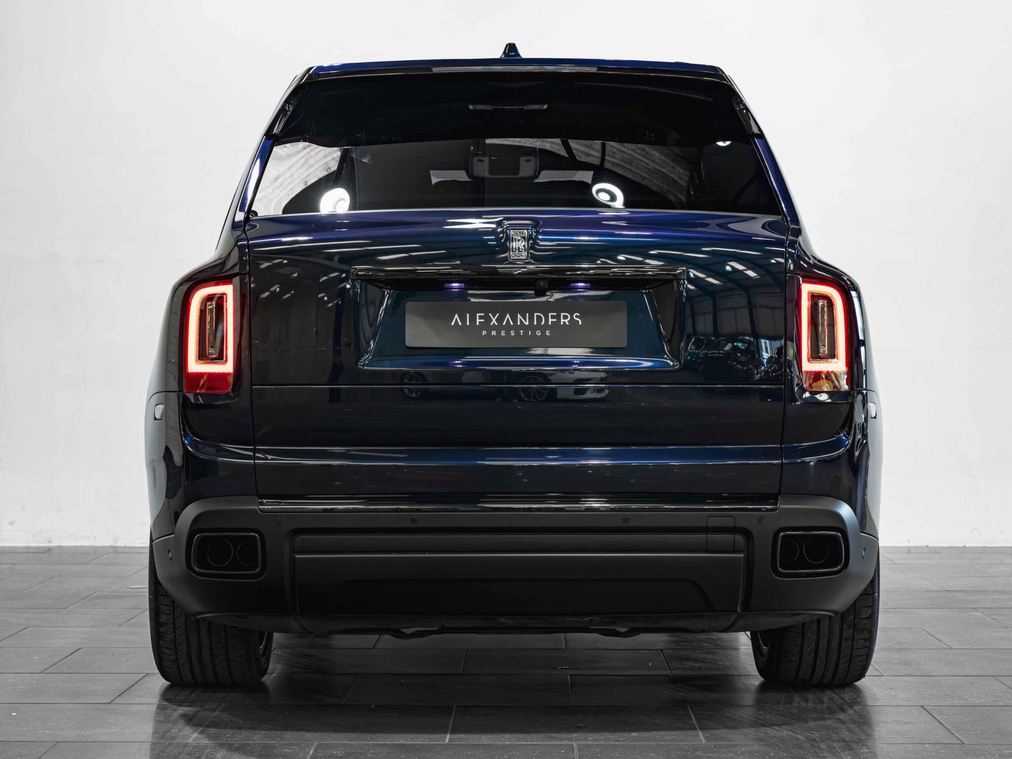 Rolls-Royce Cullinan view 11