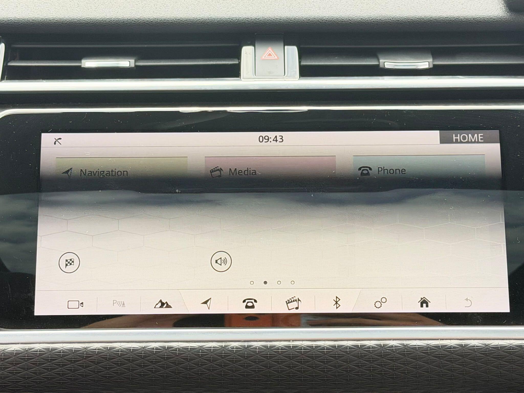 Land Rover Range Rover Velar view 26