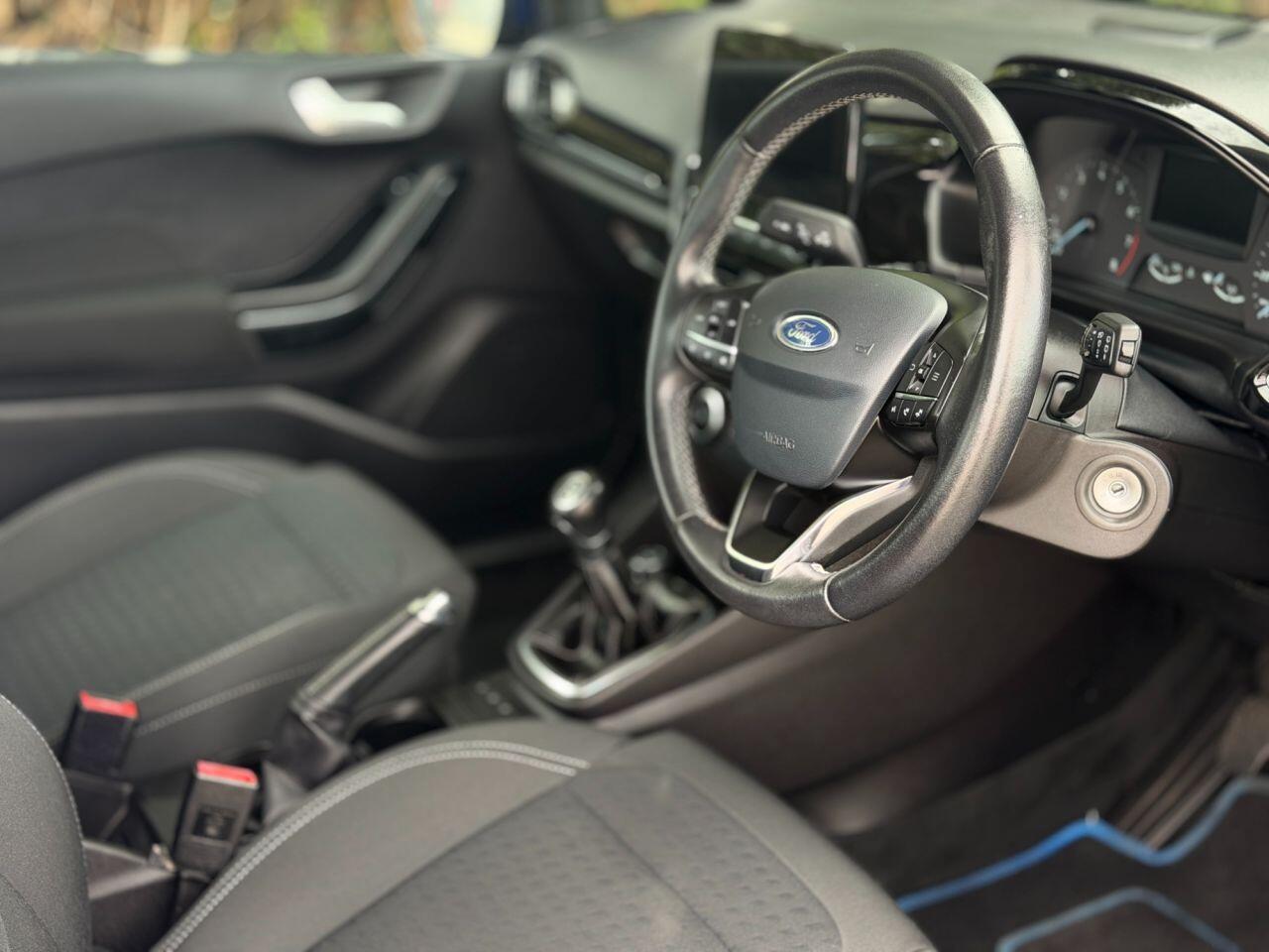 Ford Fiesta view 100