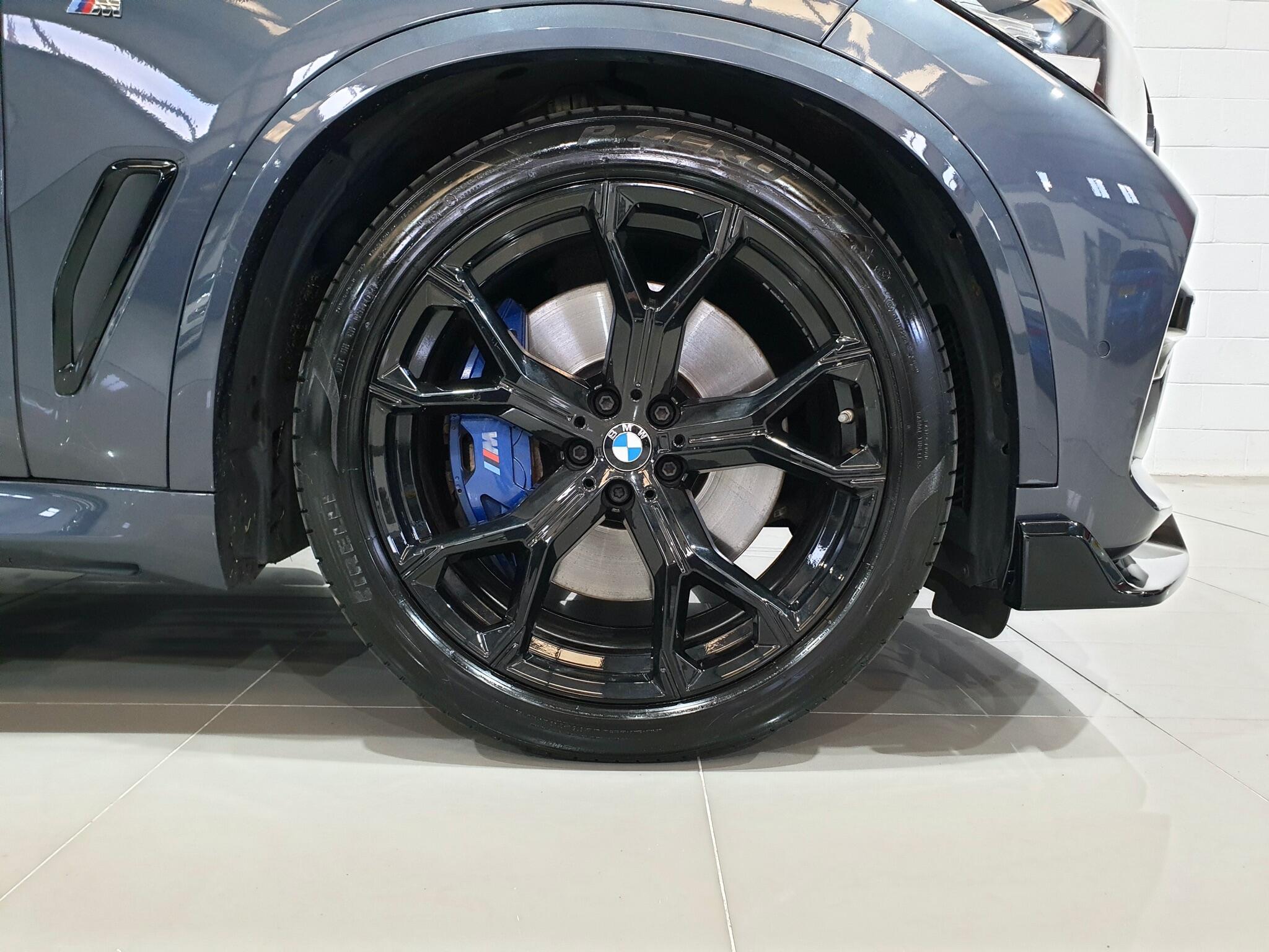 BMW X5 view 38