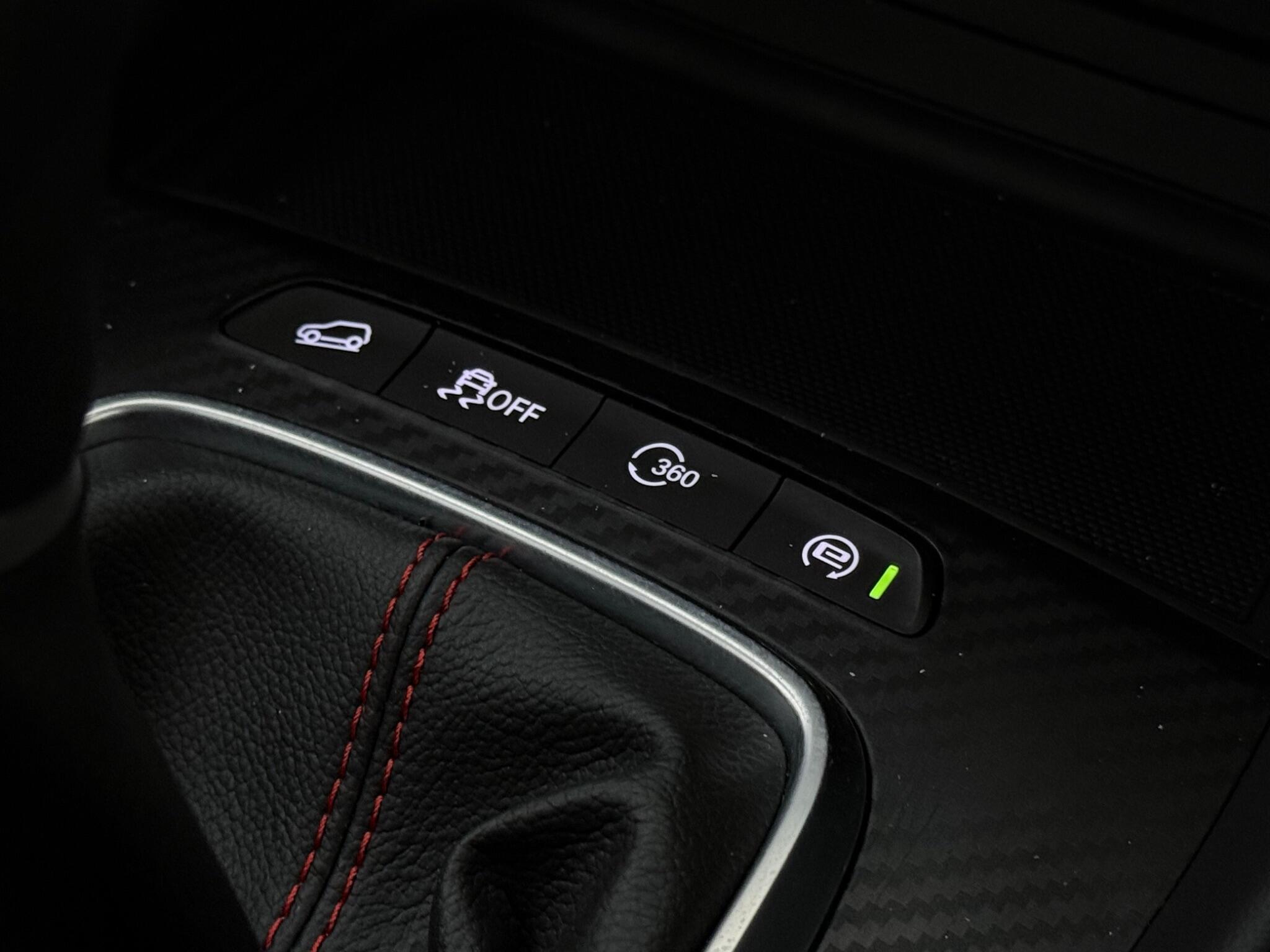 MG ZS view 22
